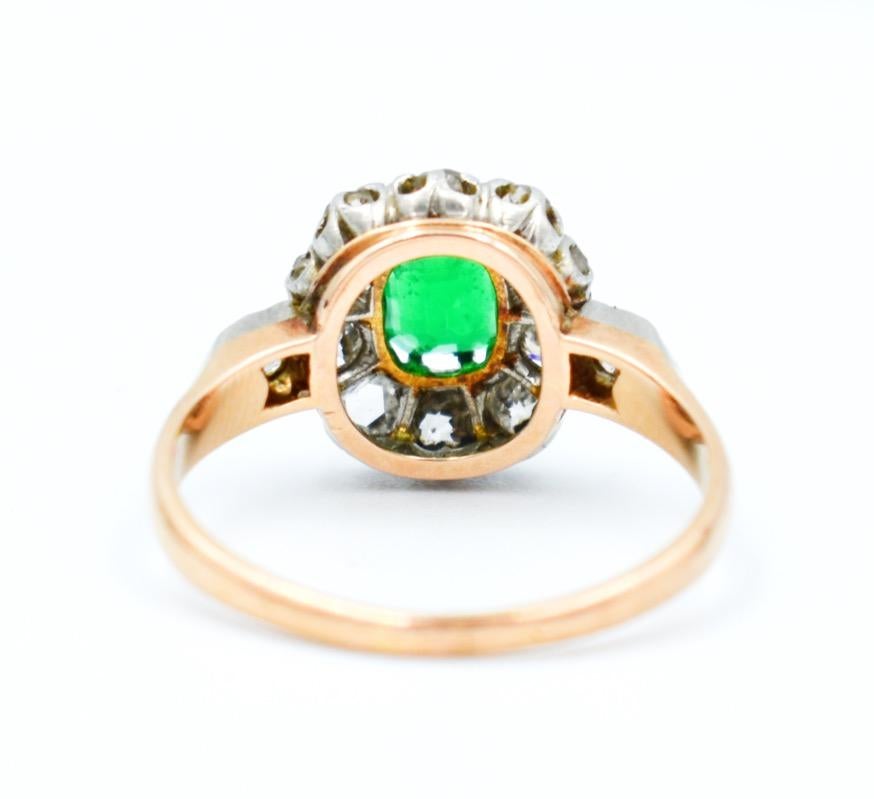 Antique Emerald Engagement Ring In Good Condition For Sale In PARIS, FR