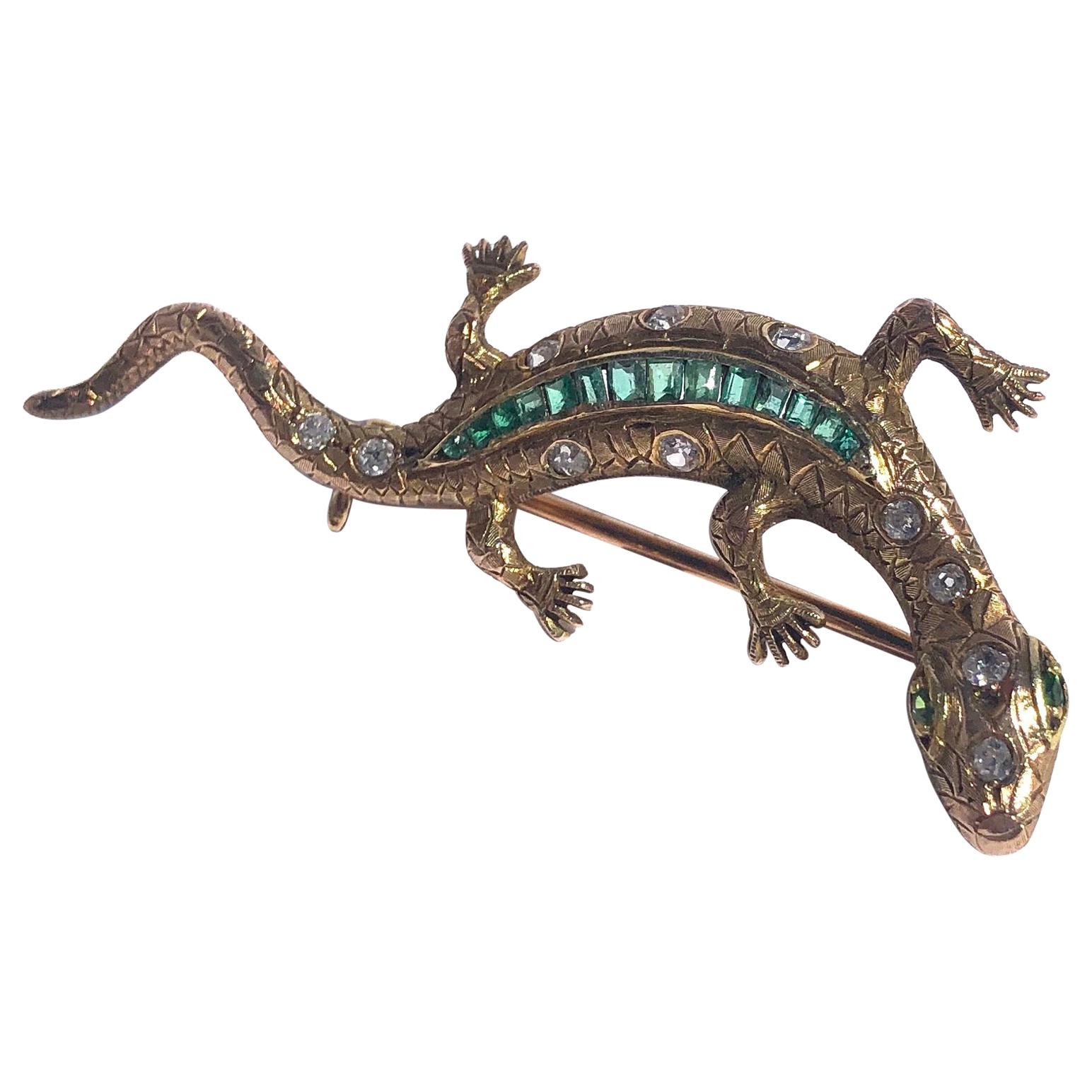 Antique Emerald, Green Garnet and Diamond 15 Carat Gold Salamander Brooch