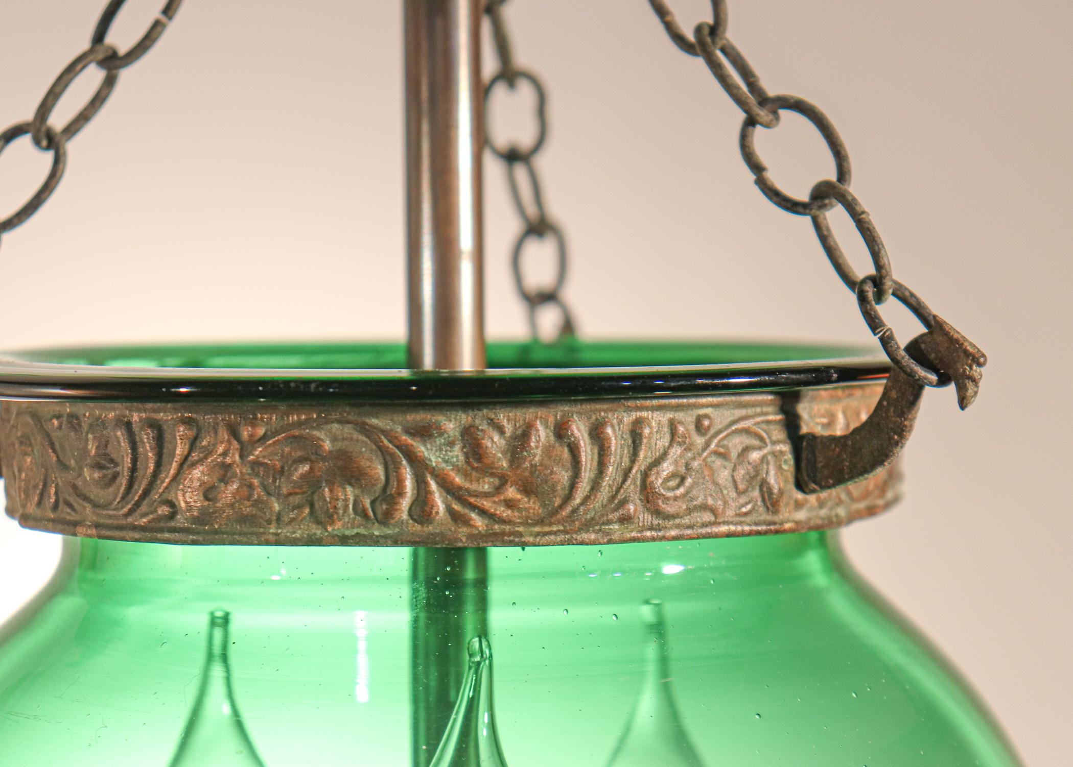 Antique Emerald Green Glass Globe Bell Jar Lantern In Good Condition In Heath, MA