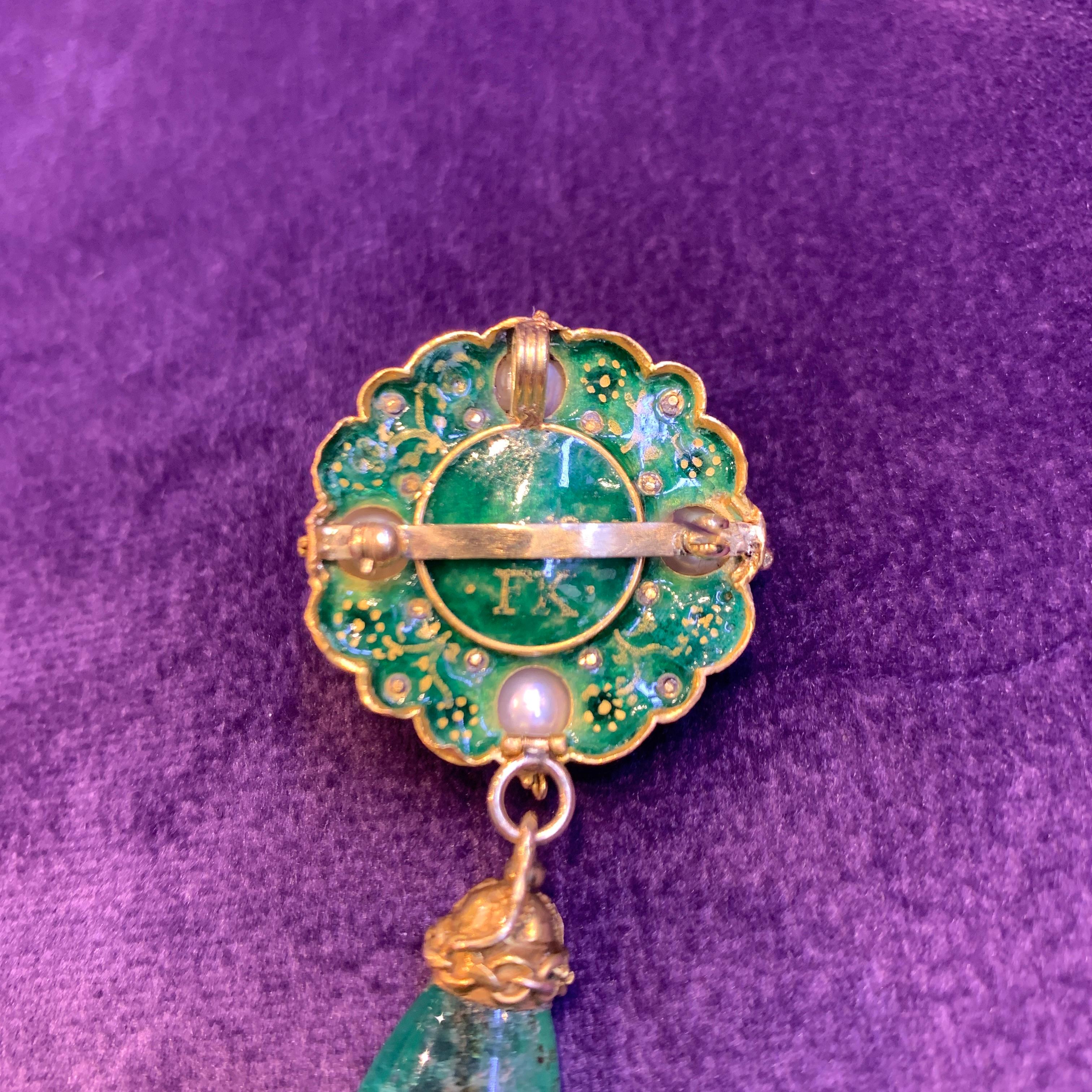 Antique Emerald Pearl and Enamel Brooch & Earrings Set For Sale 7