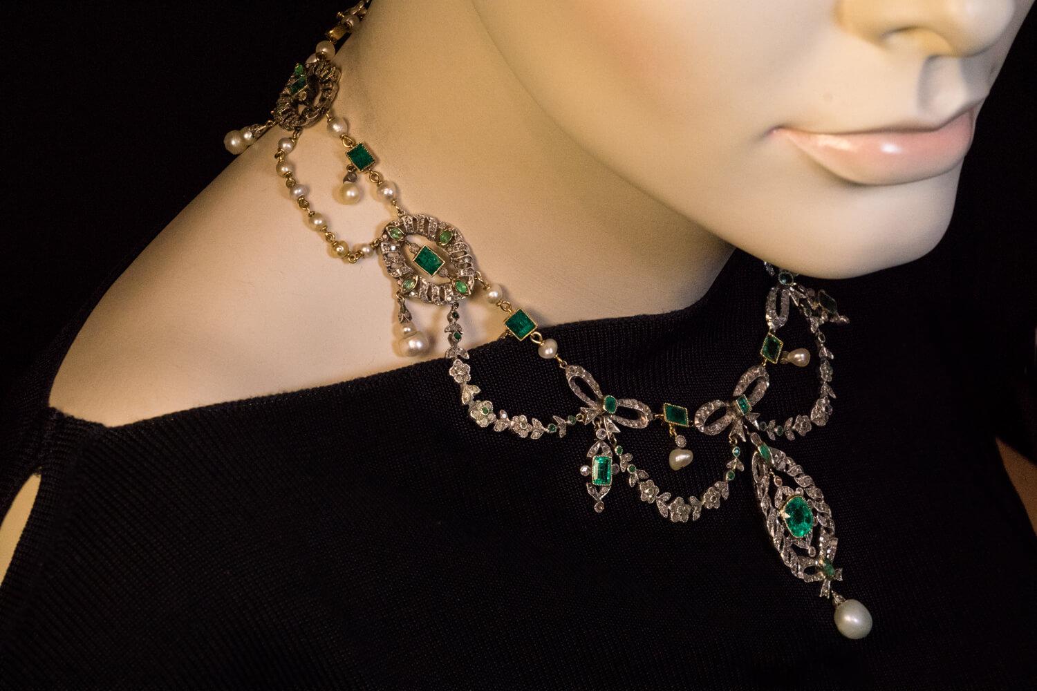 Antique Emerald Pearl Diamond Garland Style Necklace 1
