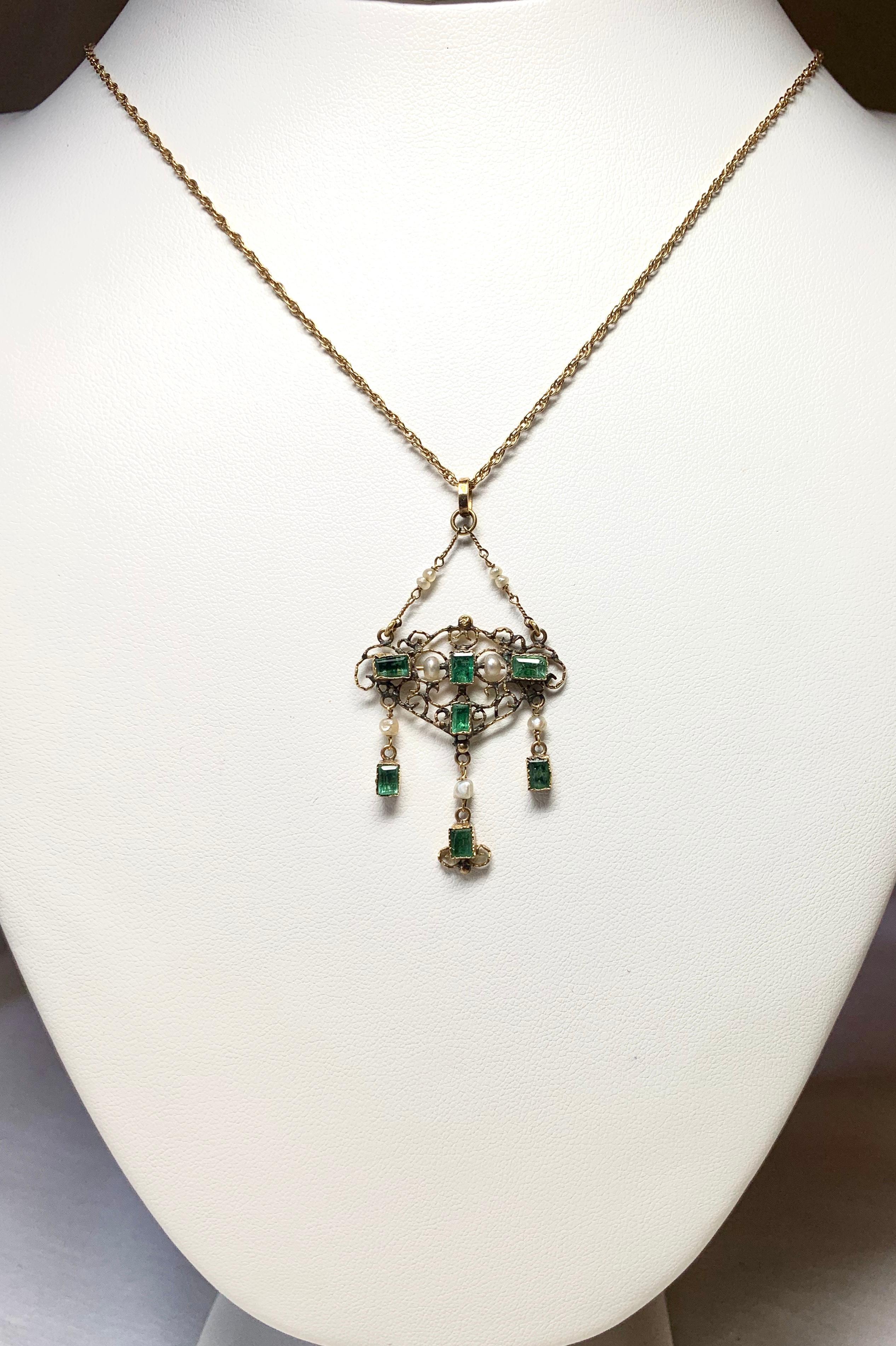 antique emerald pendant necklace