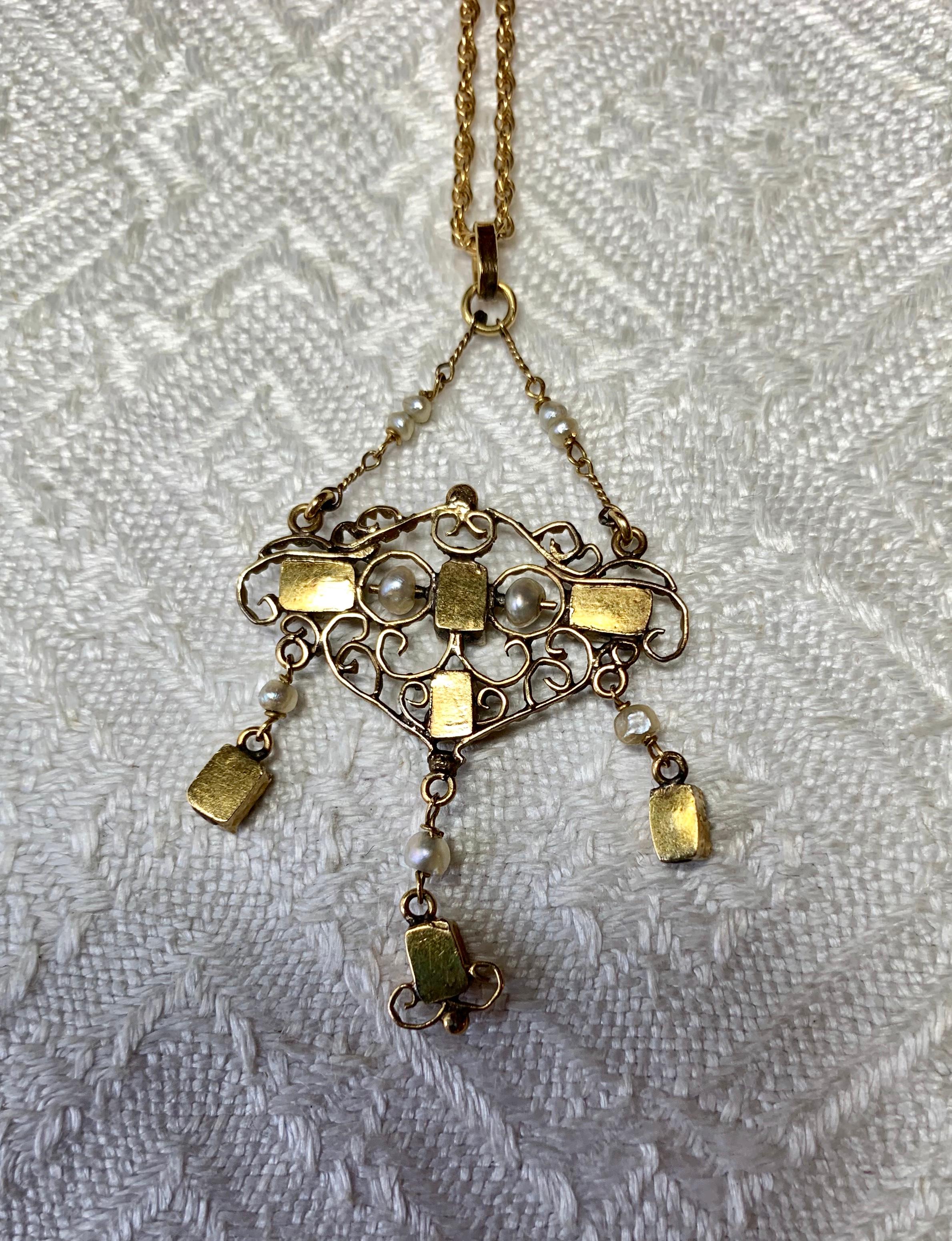 Women's Antique Emerald Pearl Pendant Necklace 14 Karat Gold Renaissance Revival For Sale