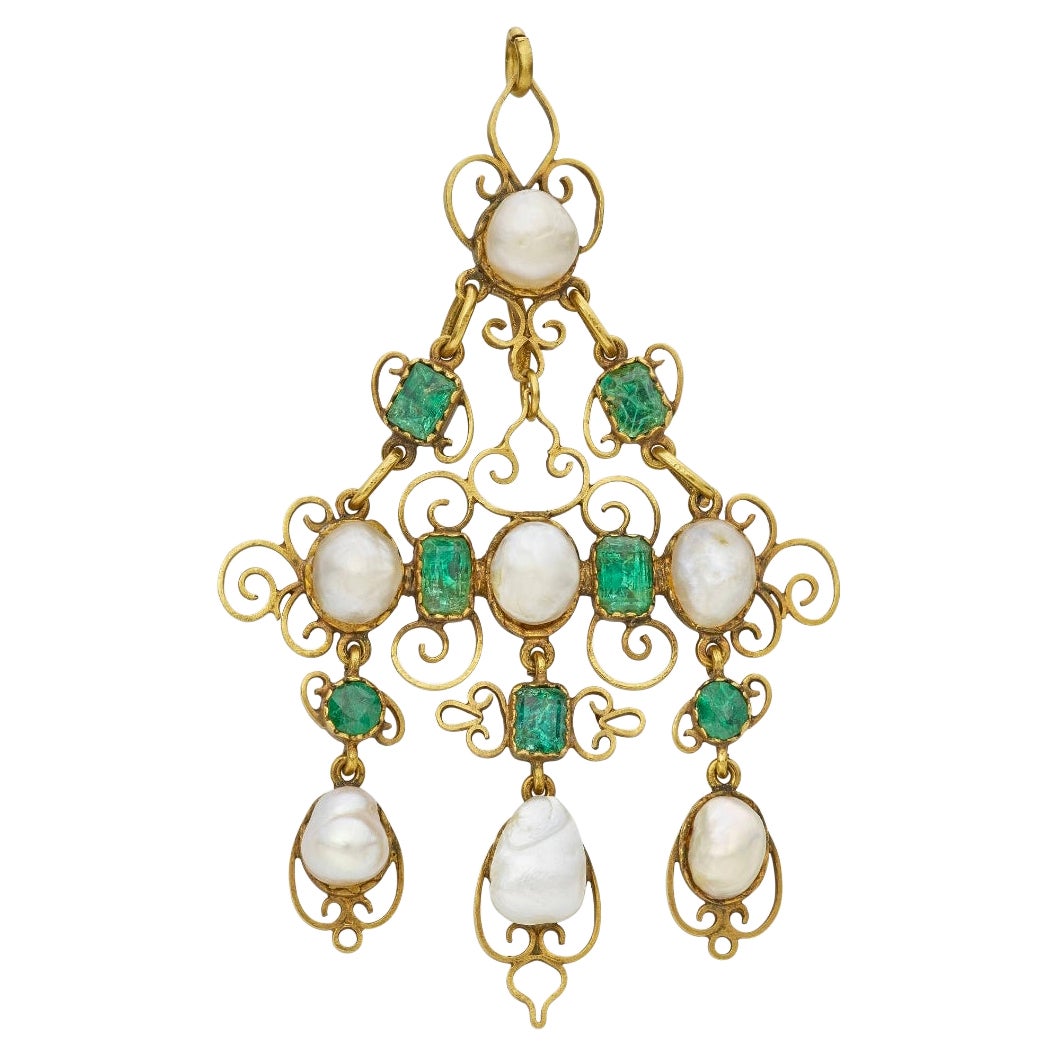 Antique Collier à pendentifs en émeraude et perles Renaissance Revival Or 19ème siècle