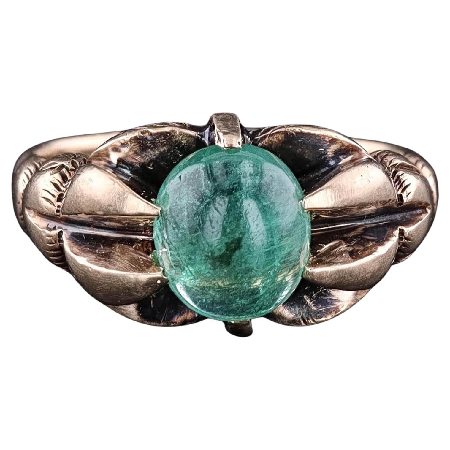 Antique Emerald Ring of 10k Gold