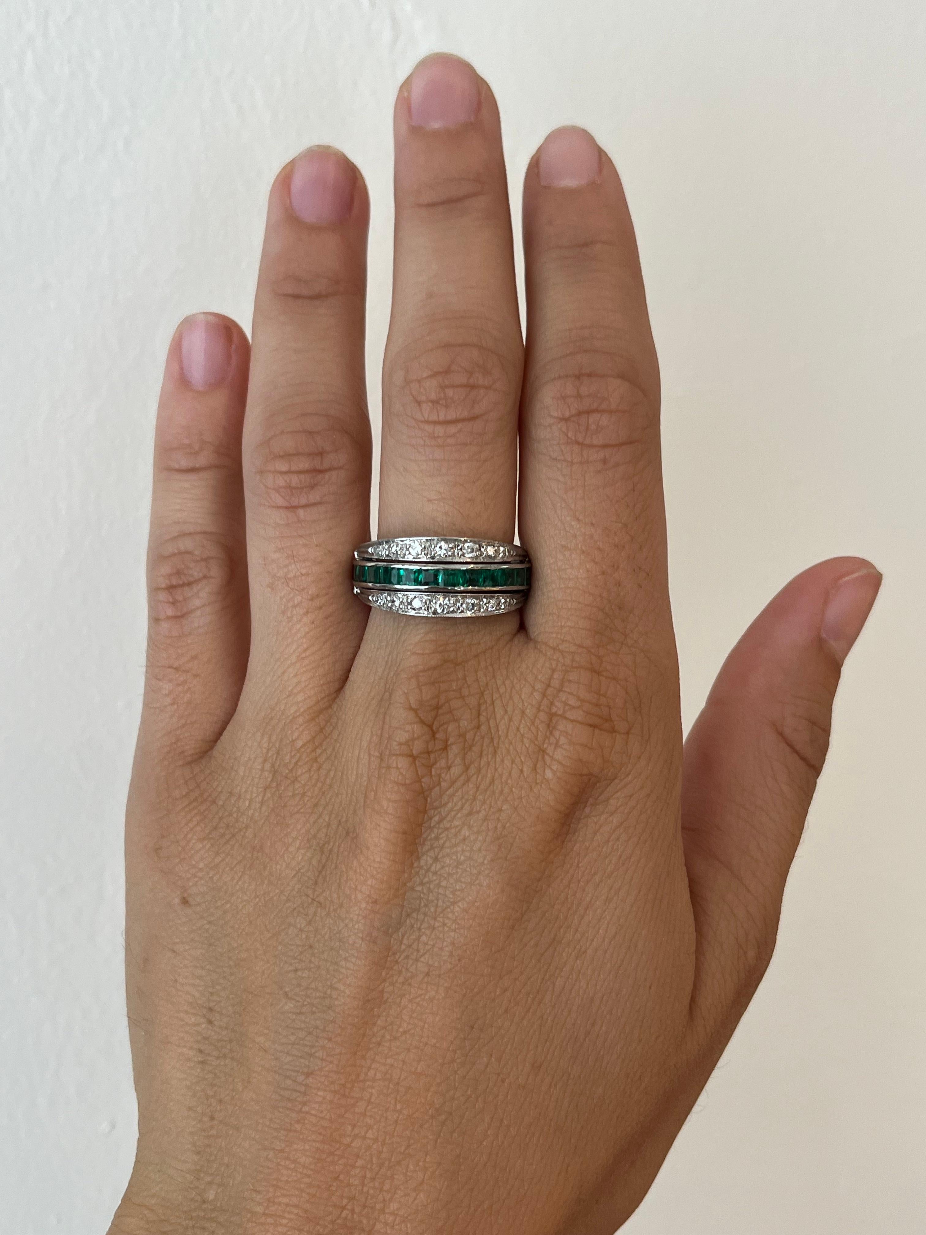 Antique Emerald Ruby Diamond Reversible Ring – 10K White Gold, c1930 In Good Condition For Sale In Santa Monica, CA