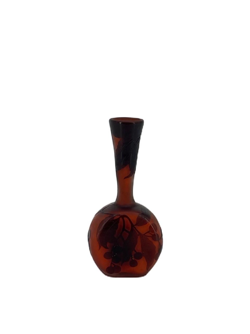 Antique Emile Gallé Vase Art Nouveau Period in Orange Glass In Good Condition For Sale In Tilburg, NL
