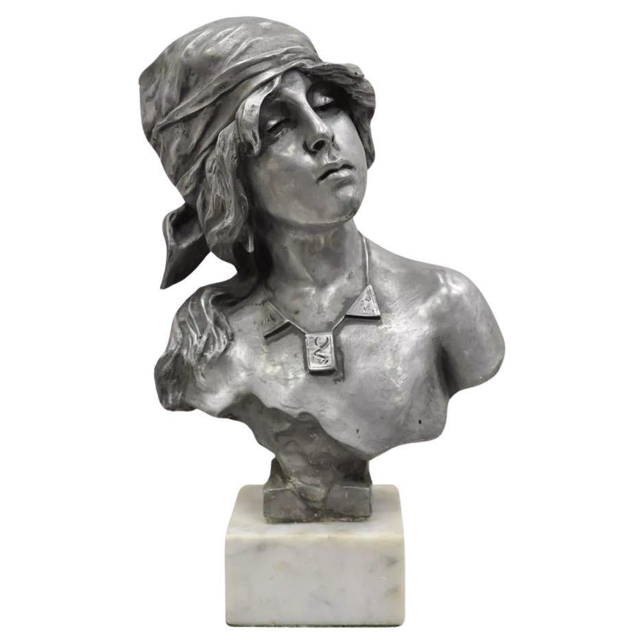 Antigüedades Emmanuel Villanis "Saida" Escultura de busto femenino revestida de estaño Estatua en venta