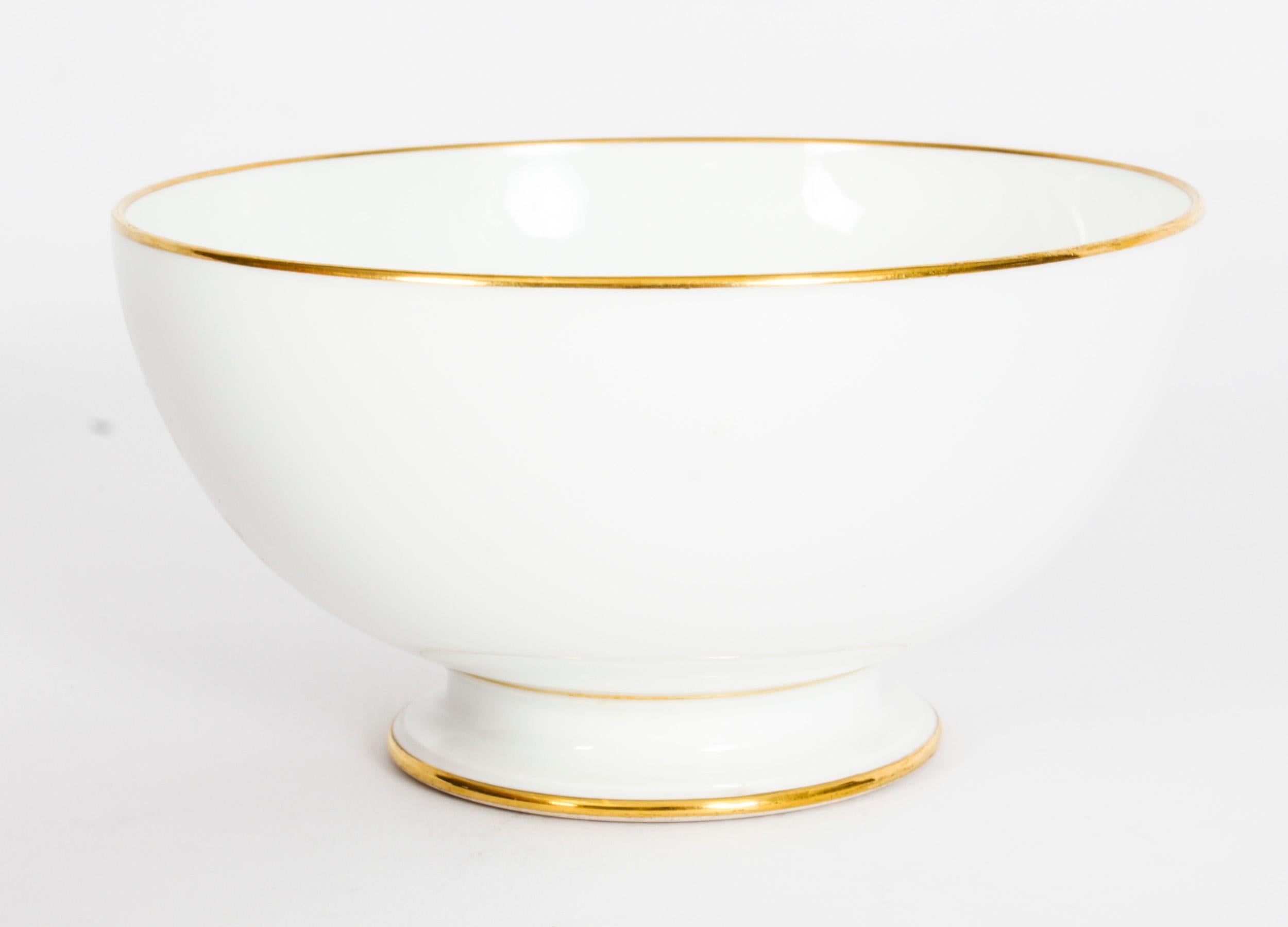 Ancienne tasse, soucoupe et sucrier en porcelaine de Sèvres de l'Empereur Napoléon III 19ème C. en vente 11