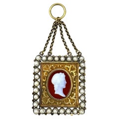 Antique Empire 1800 Yellow Gold Pendant Brooch Agate Cameo Natural Pearls Antique Empire 1800 Yellow Gold Pendant Brooch Agate Cameo Natural Pearls