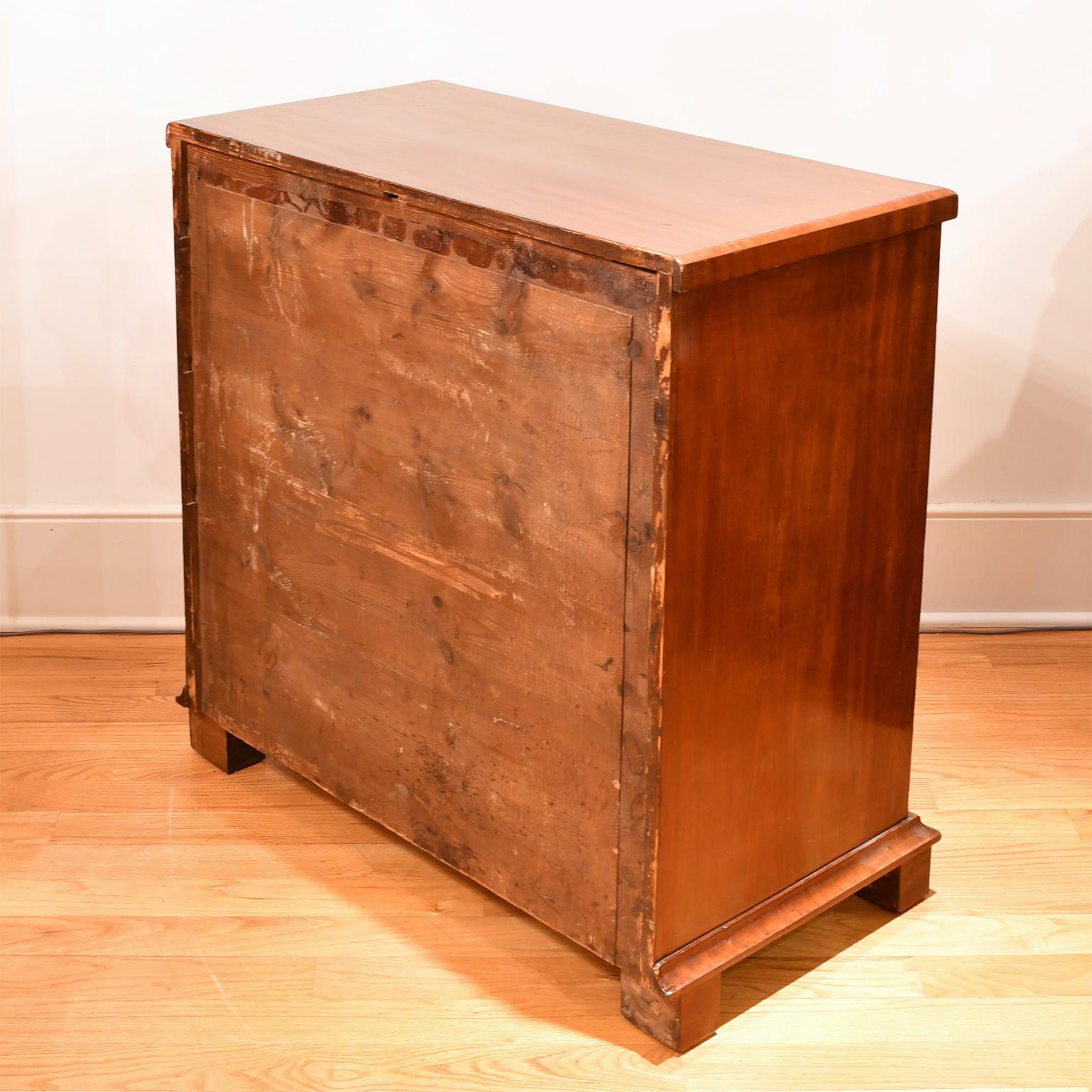 Antique Empire/ Biedermeier Chest of Drawers in West Indies Mahogany, c. 1825 For Sale 8