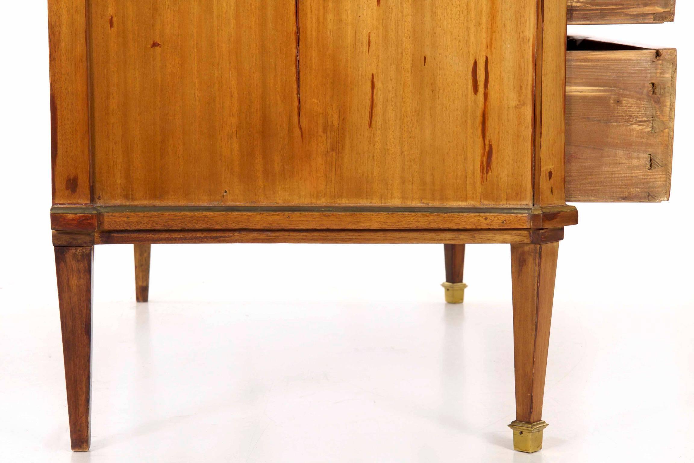Antique Empire Mahogany Commode Chest of Drawers, 19th Century 14