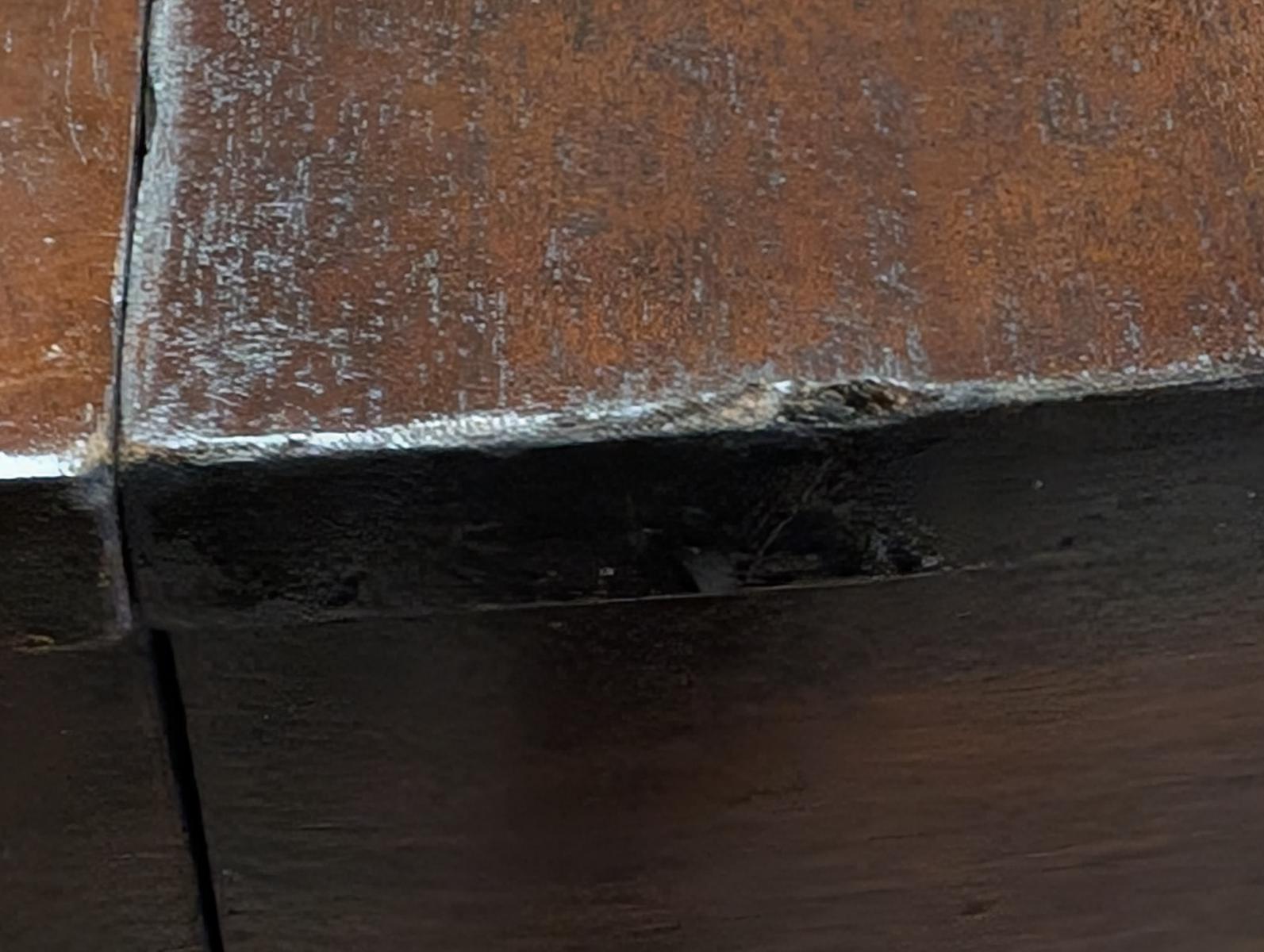 Bois Ancienne table à manger Empire en acajou, ronde, ovale en vente