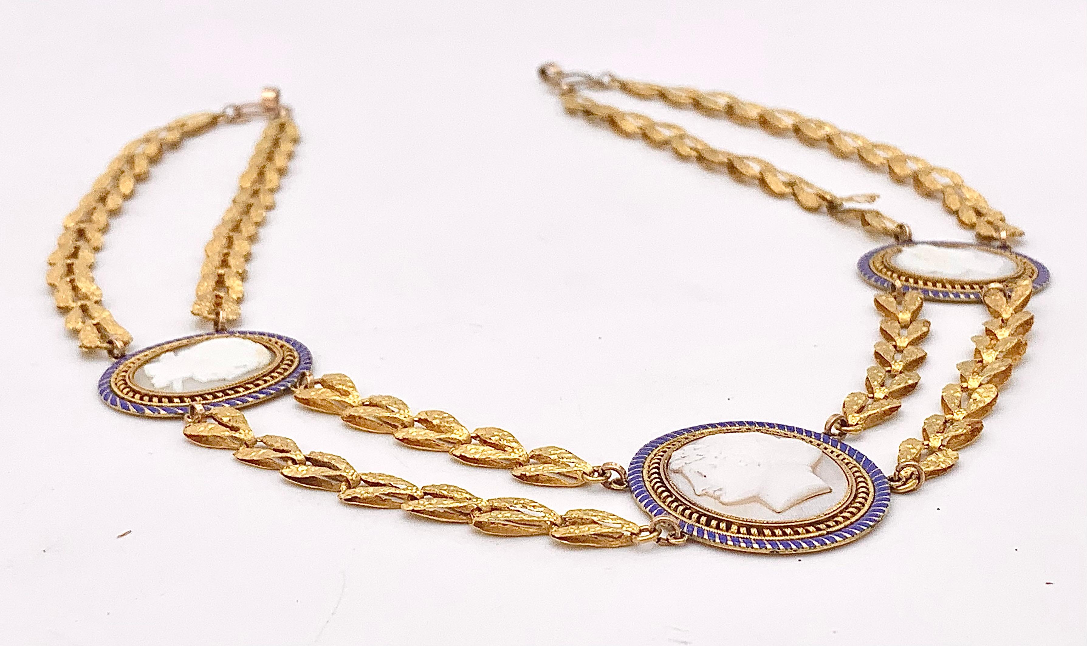 Collier Empire ancien camée coquillage en or 18 carats et émail polychrome Pour femmes en vente