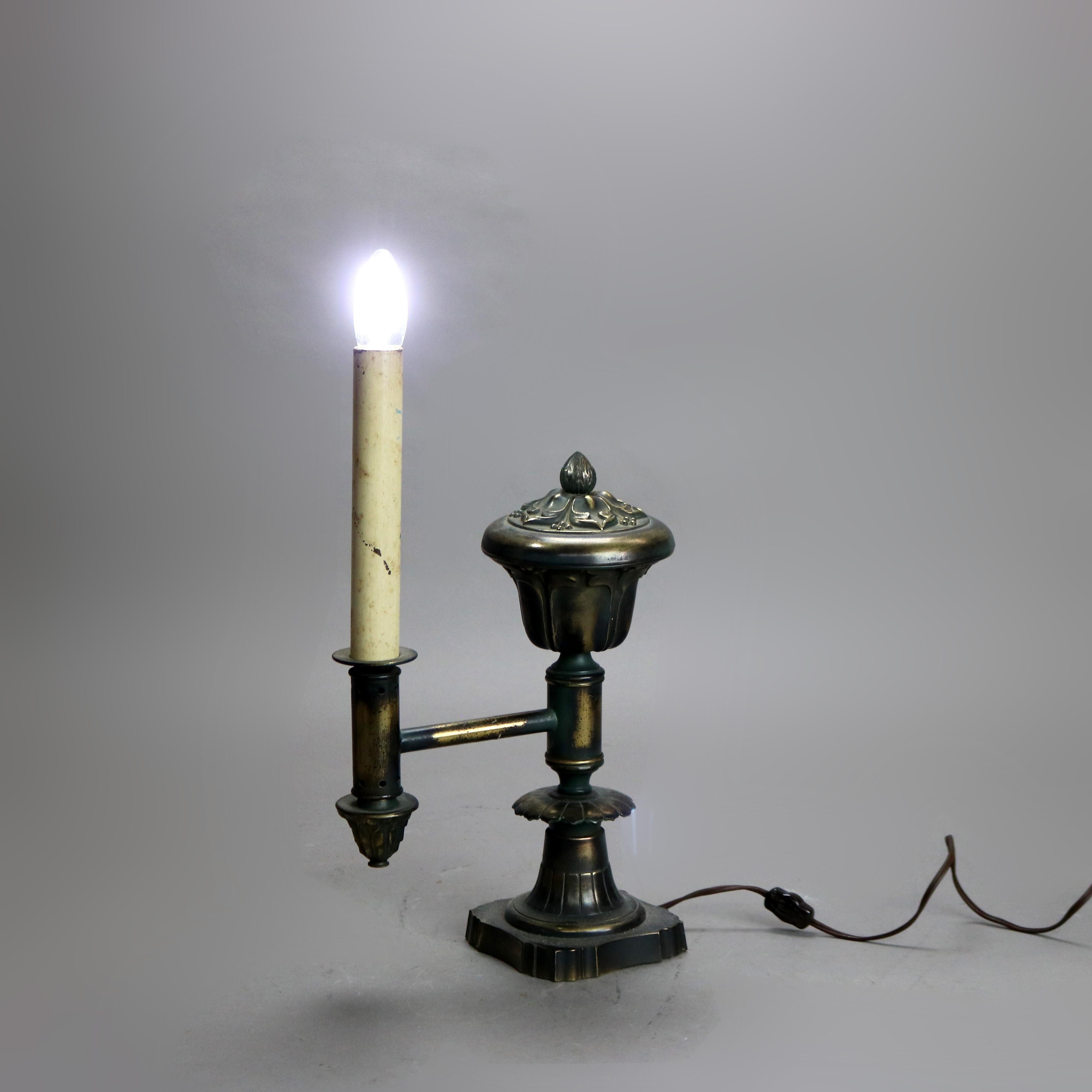 Lampe ancienne d'époque Empire en bronze électrifié Argand C1920

Dimensions - 17 