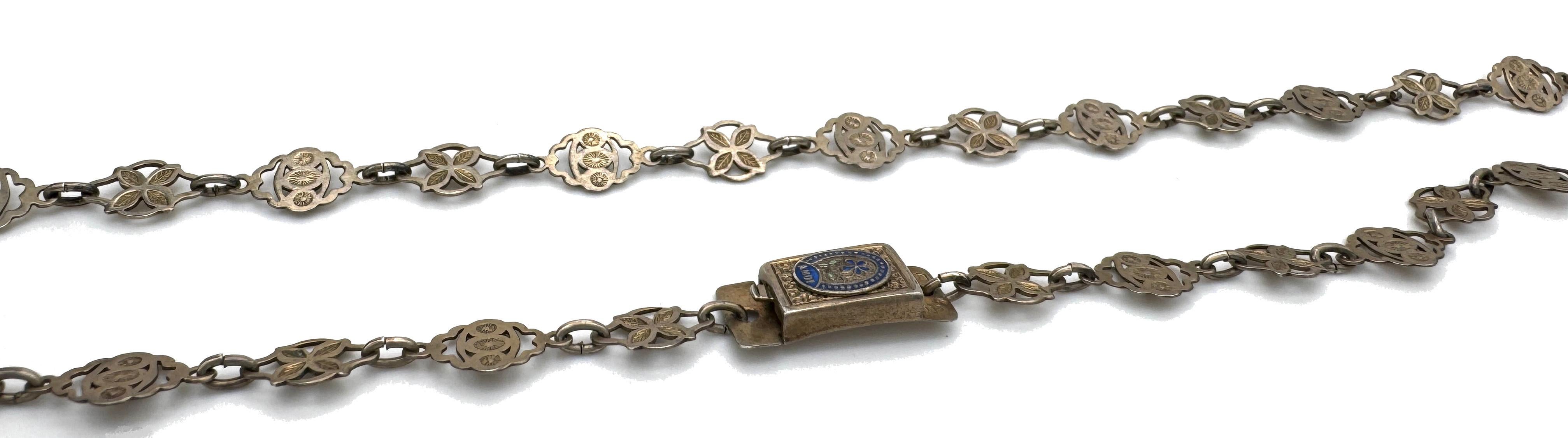 Antique Empire Silver Long Guard Chain Pansy Pensez à Moi Sentimental Jewellery en Bueno estado para la venta en Munich, Bavaria