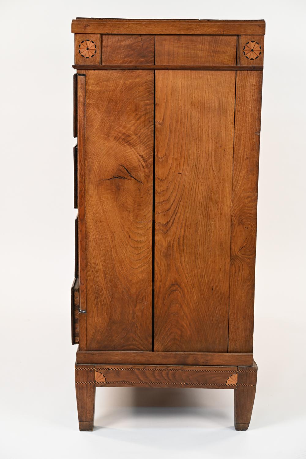 Antique Empire Style Elm Chest of Drawers, c. 1850 9
