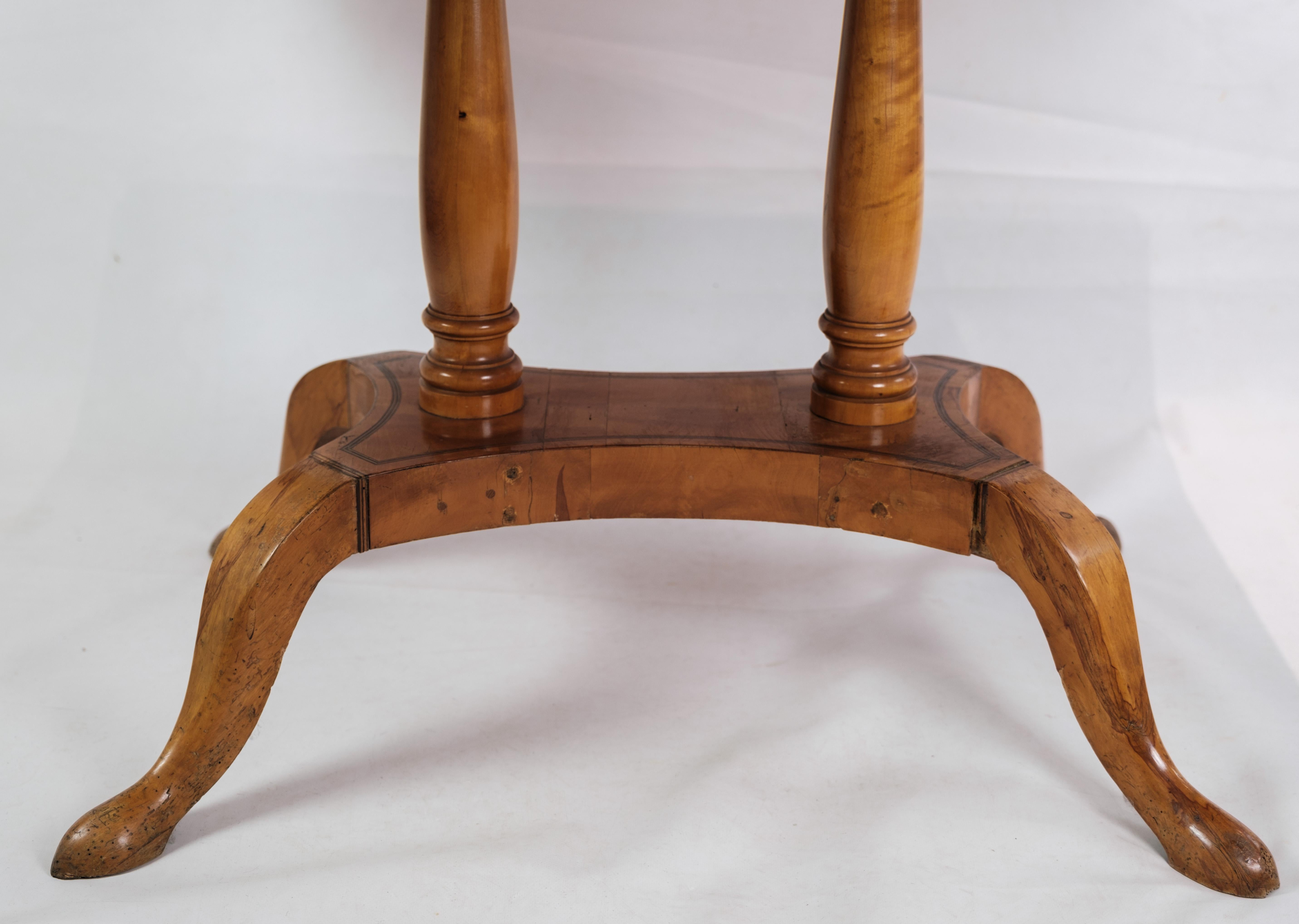 Mid-19th Century Antique Empire Table with Flaps and Marquetry in Birch Wood from 1840s For Sale