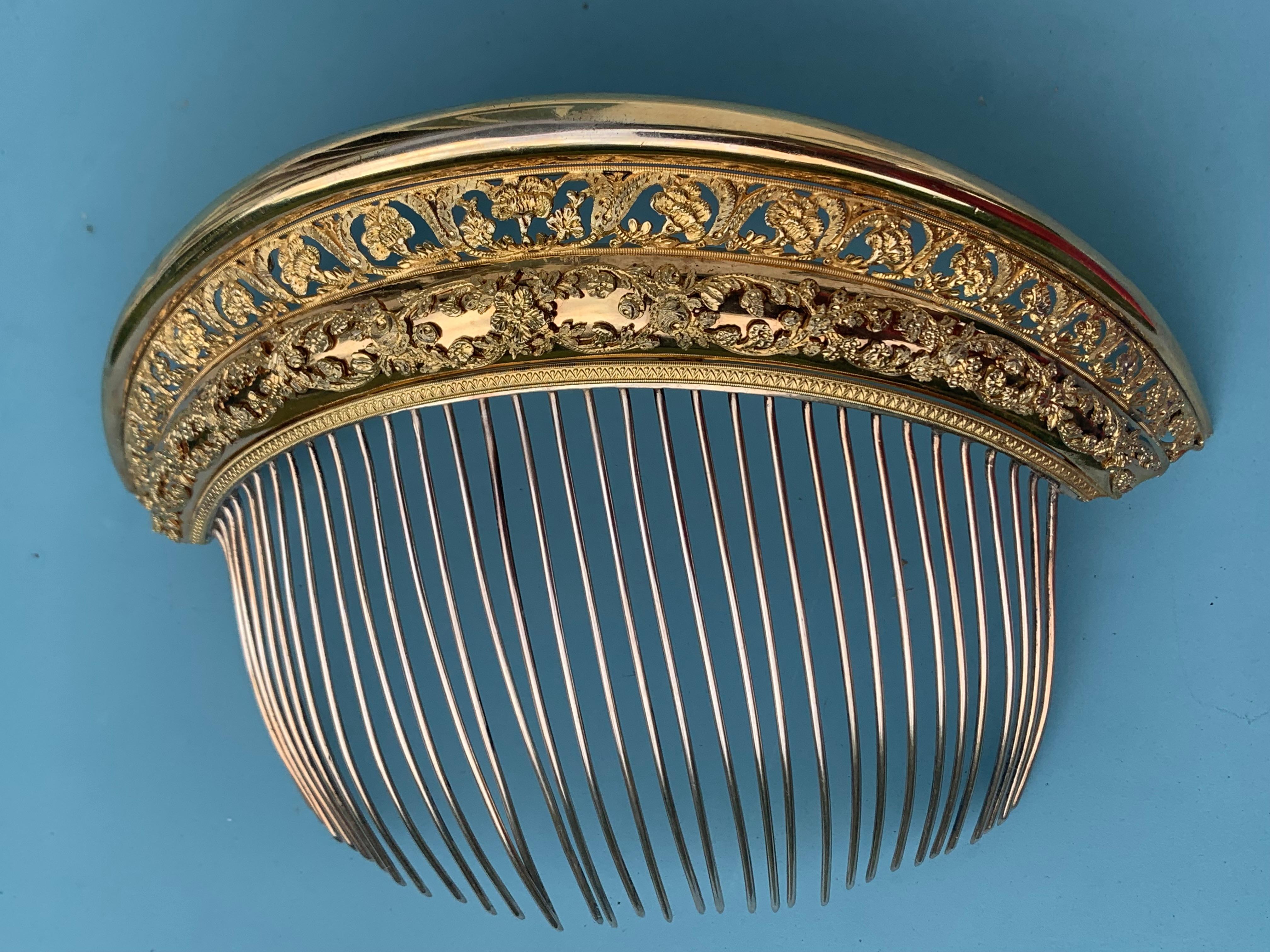 Antike Empire Tiara Kamm Haar Ornament Kopf Ornament Silber Guilt vergoldetes Metall im Angebot 7