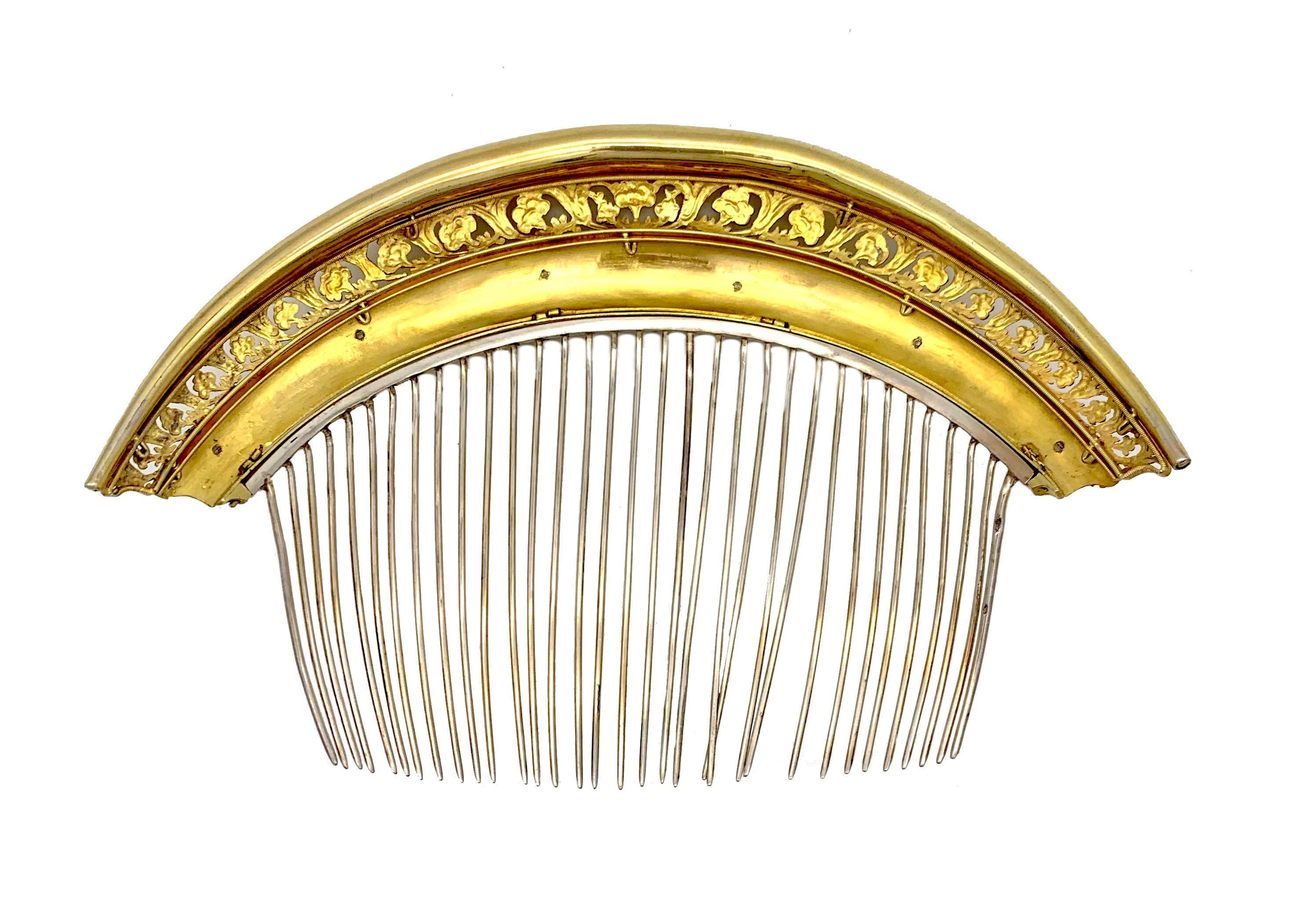 Antike Empire Tiara Kamm Haar Ornament Kopf Ornament Silber Guilt vergoldetes Metall im Zustand „Gut“ im Angebot in Munich, Bavaria