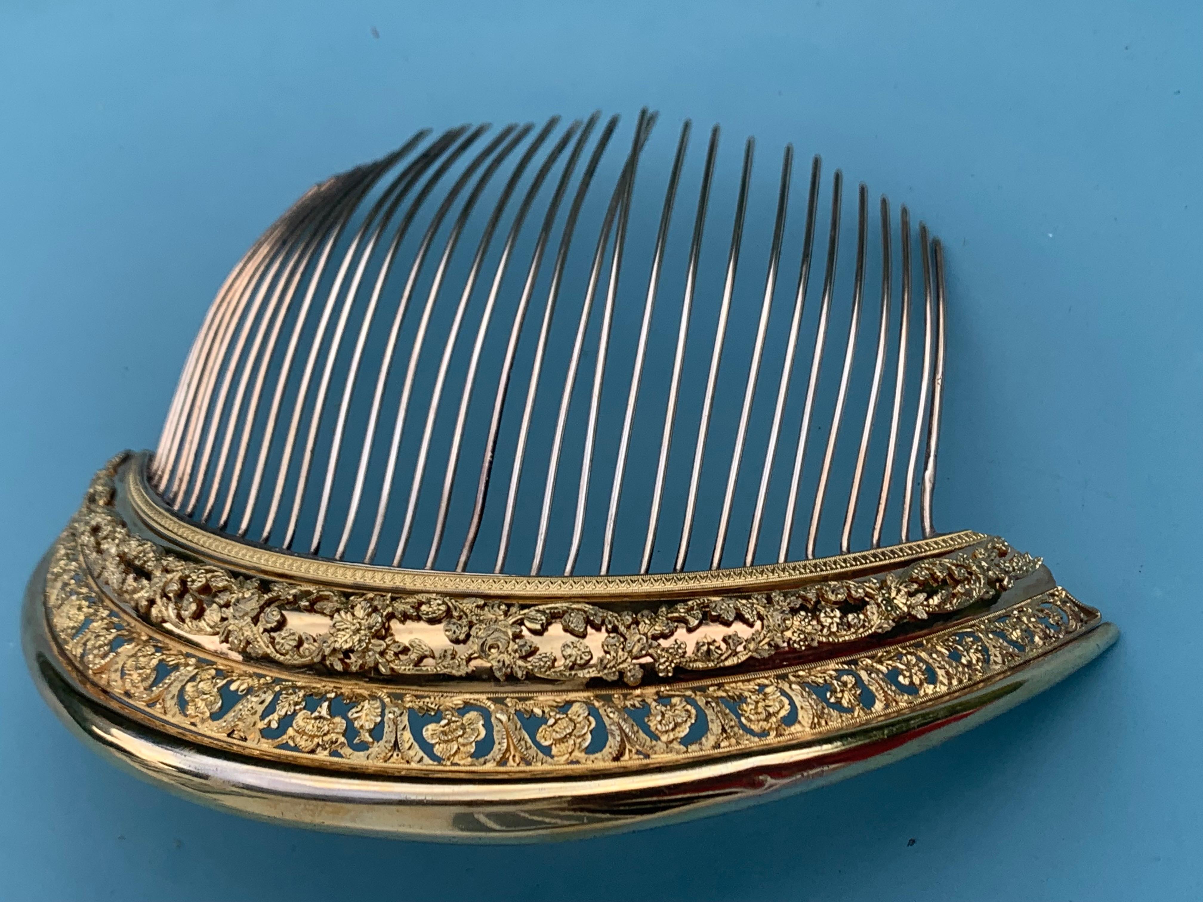 Antike Empire Tiara Kamm Haar Ornament Kopf Ornament Silber Guilt vergoldetes Metall Damen im Angebot