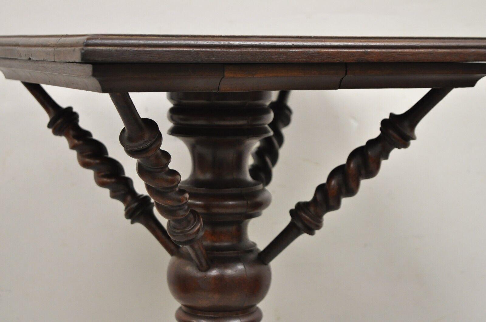 Antique Empire Victorian Walnut Barley Twist Spiral Carved Pedestal Stand In Good Condition For Sale In Philadelphia, PA