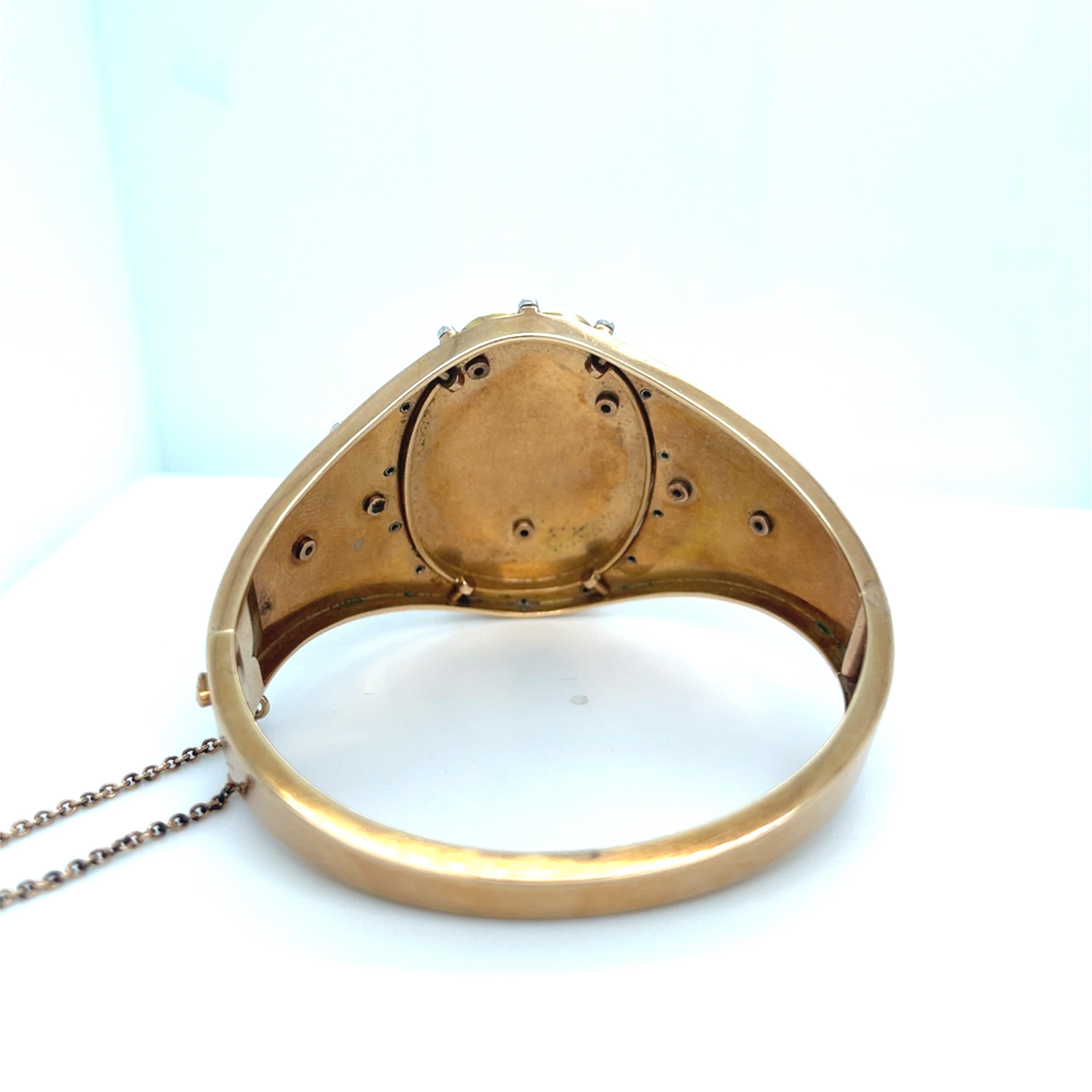 Bracelet jonc à charnière ancien en or 14 carats et platine avec émail et diamants de 4,50 carats, taille 6,5 Unisexe en vente