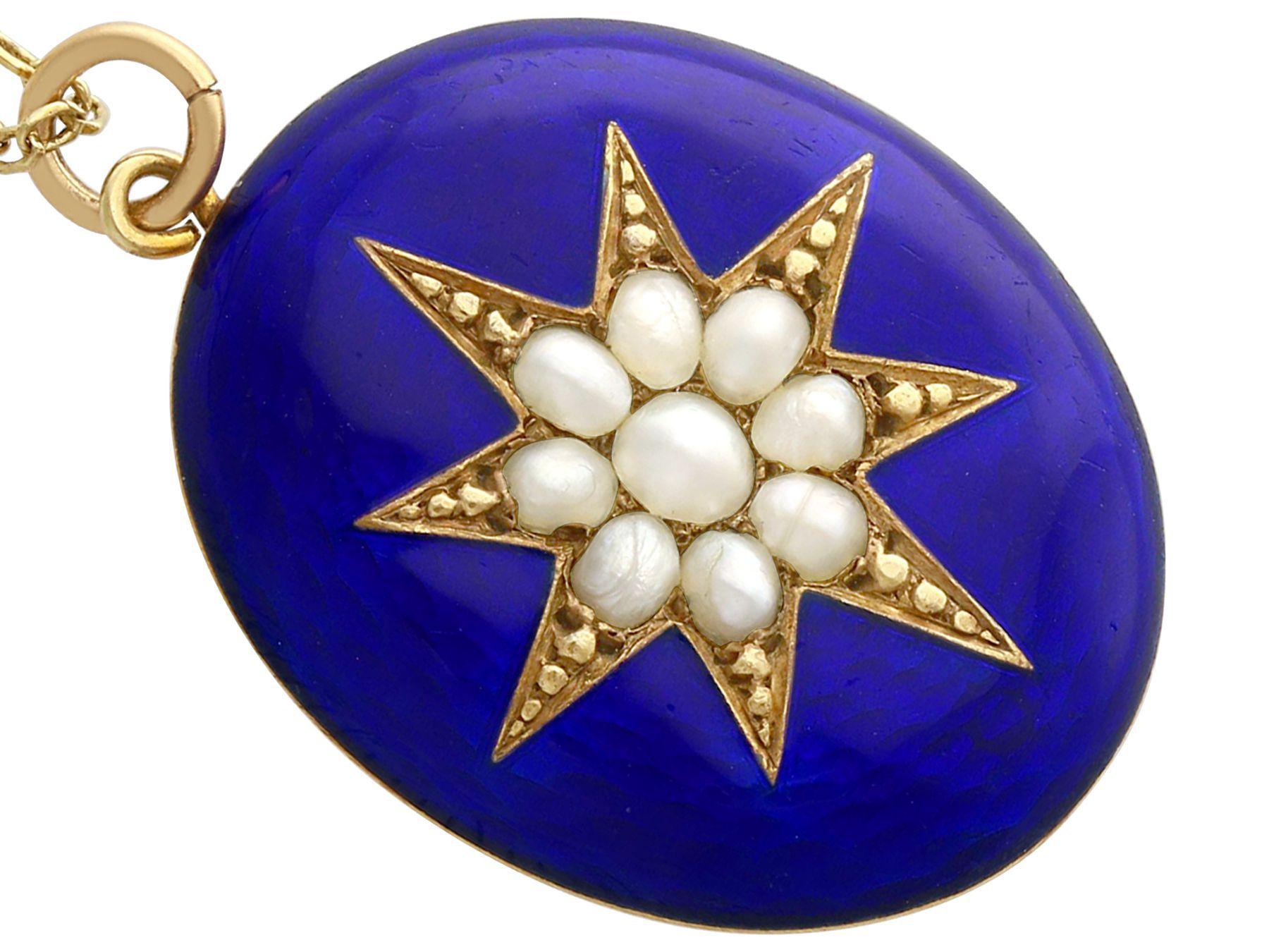 Antikes viktorianisches Gelbgold-Medaillon aus Emaille und Perle (Ungeschliffen) im Angebot