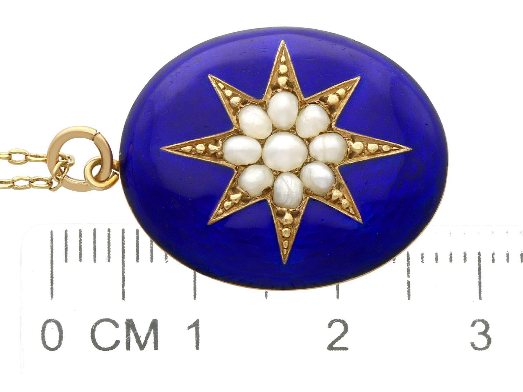 Antikes viktorianisches Gelbgold-Medaillon aus Emaille und Perle im Angebot 3