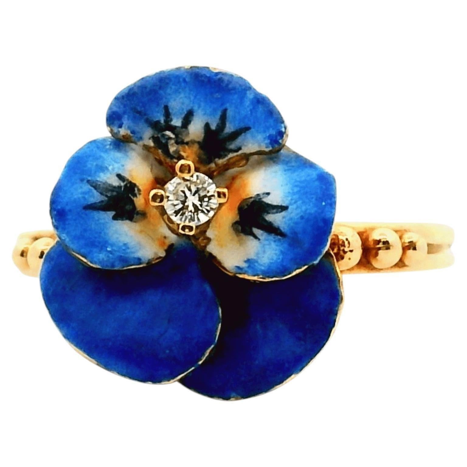 Bague antique en or jaune 14 carats, sertie d'un diamant en forme de pensée bleue émaillée, CIRCA 1900