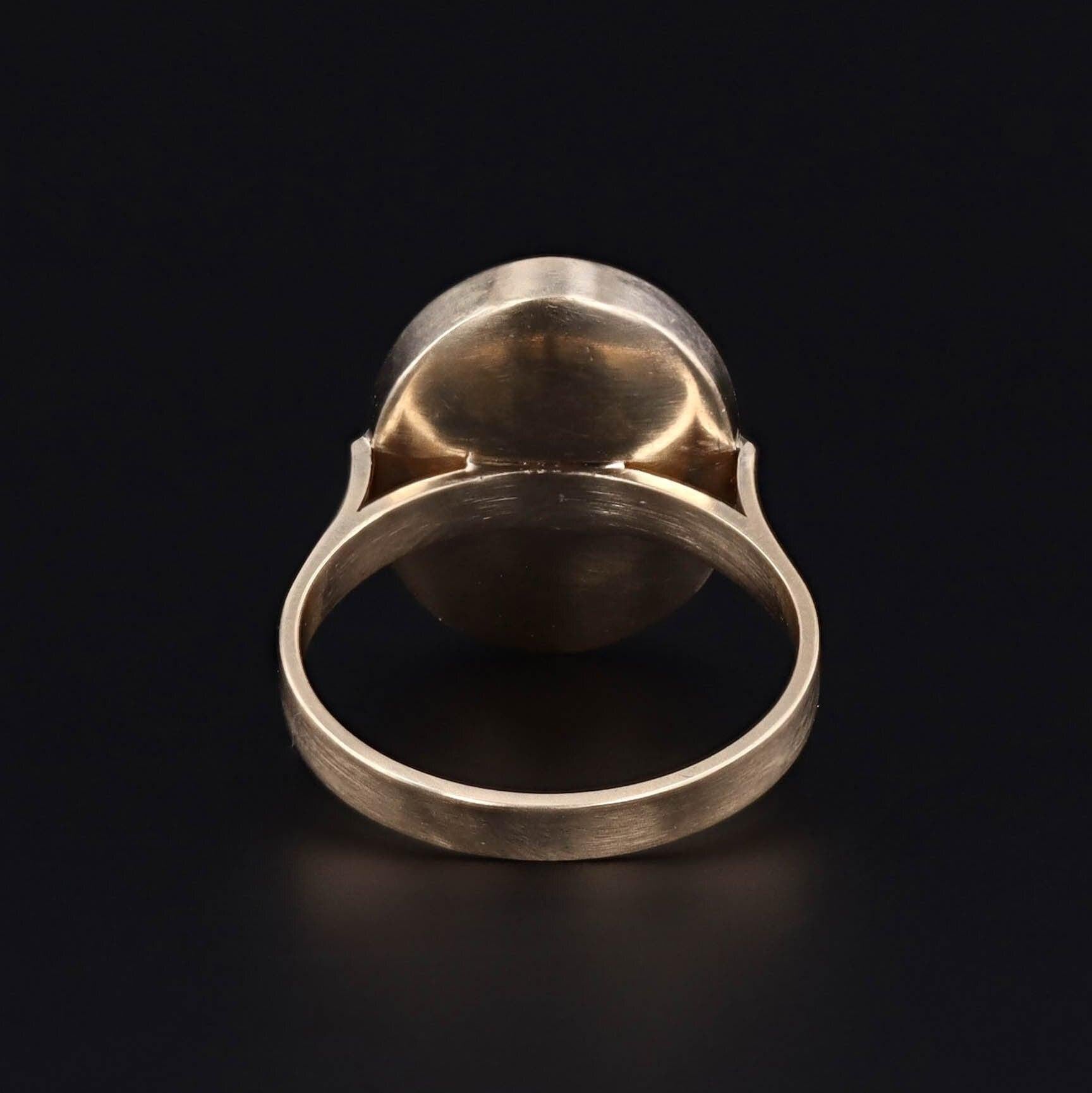 Bague de conversion en or 14k avec chérubin en émail ancien Bon état - En vente à Lewisburg, PA