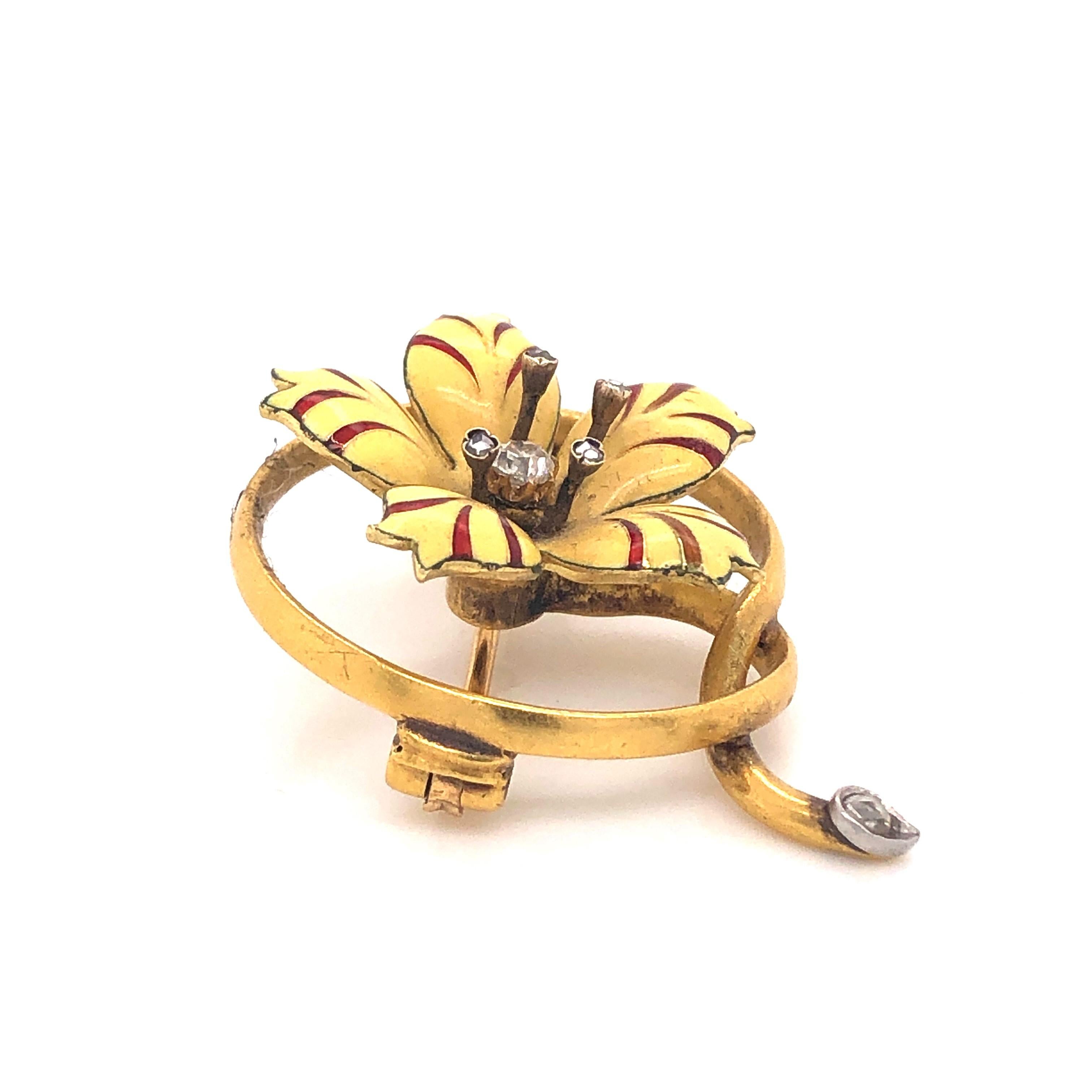 Victorian Enamel Diamond and Gold Flower Brooch, Circa 1890 For Sale 3