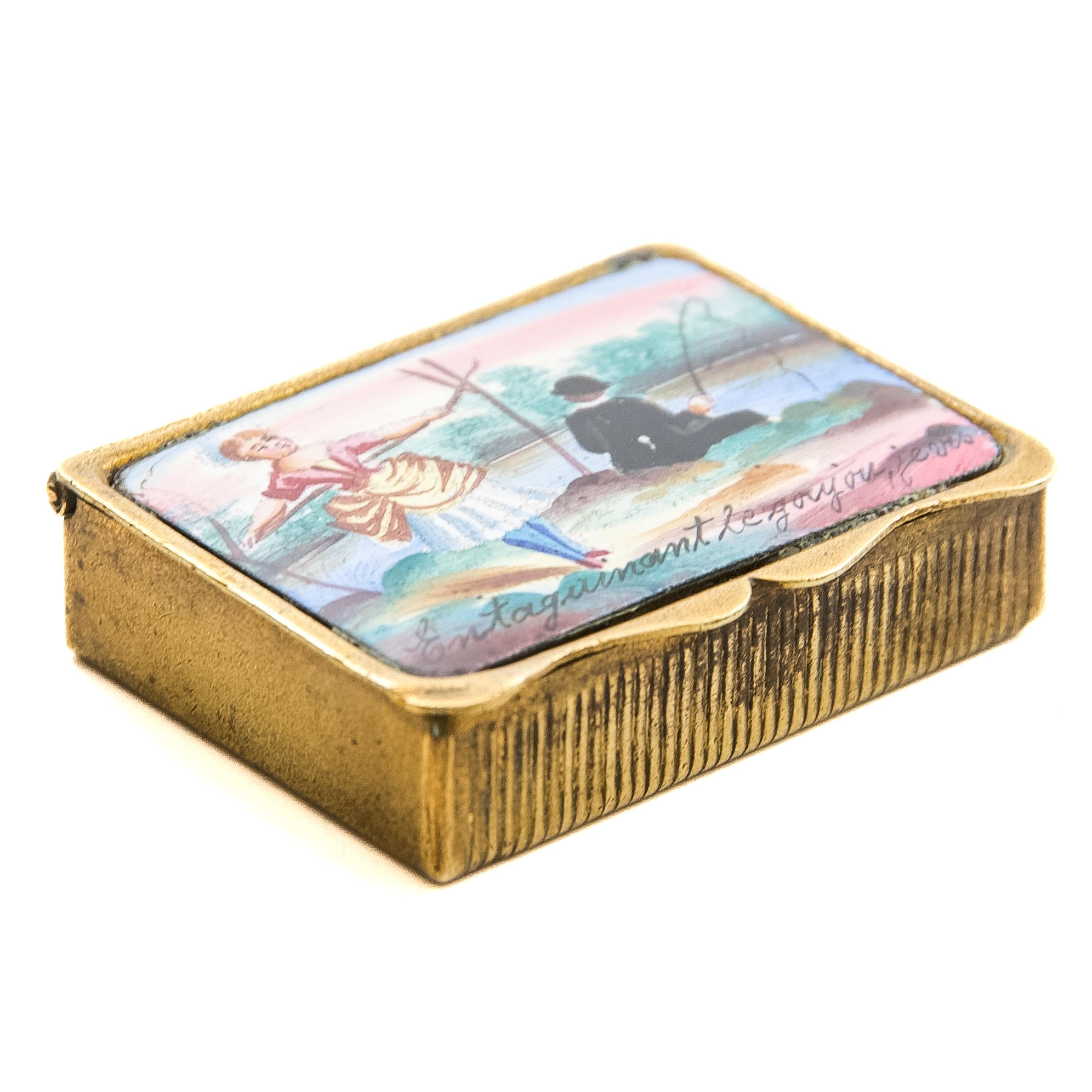Antikes erotisches Vesta-Etui aus Emaille, Französisch, Ende 19. im Angebot 3