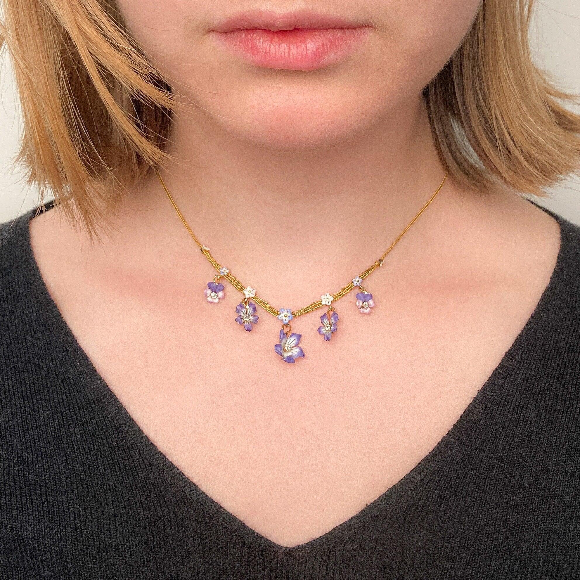 Women's Antique Enamel Flower Necklace of 14k Gold For Sale