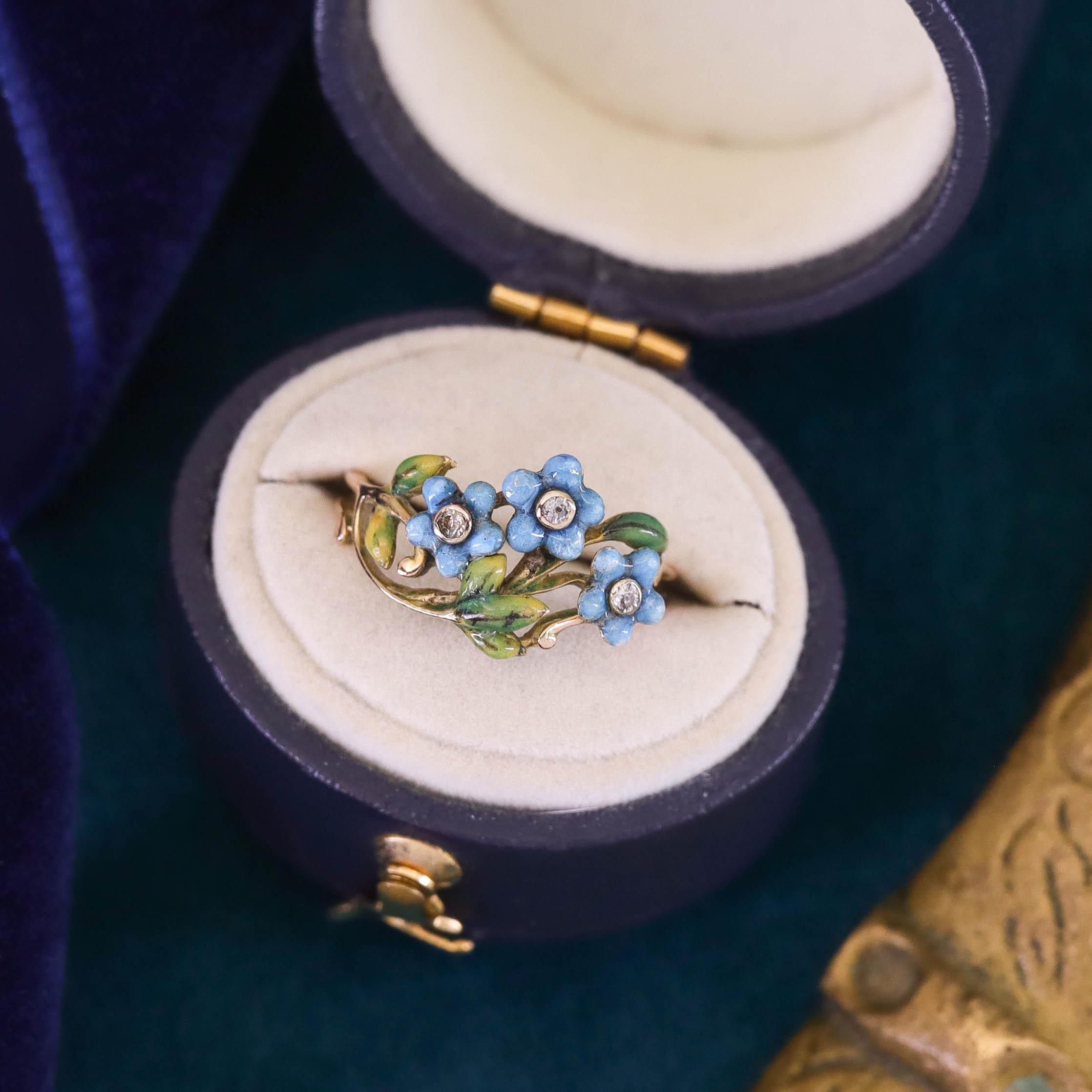 Women's Antique Enamel Forget-Me-Not Ring of 14k Gold For Sale