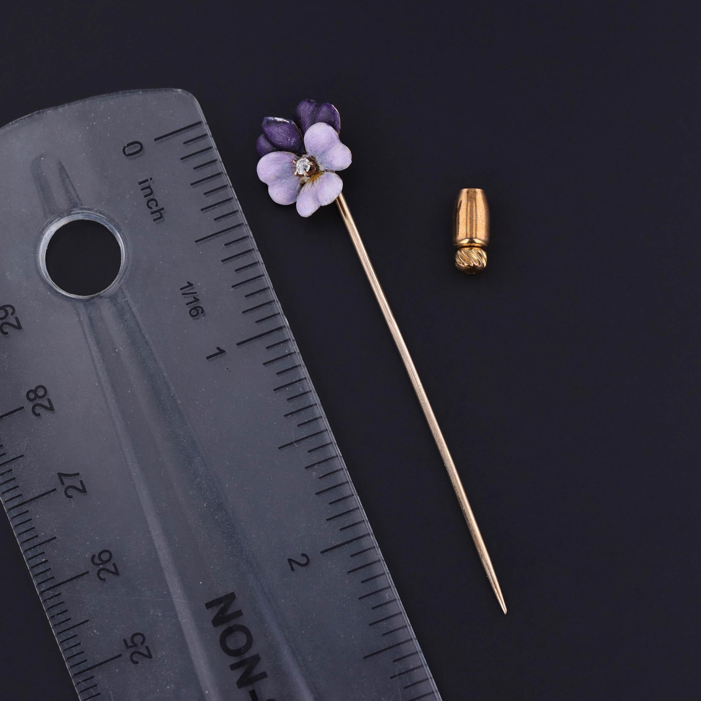 Round Cut Antique Enamel Pansy Stickpin of 14k Gold For Sale
