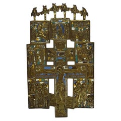 Croix orthodoxe russe ancienne en bronze émaillé « Icône de la Crucifixion du Christ », vers 1890