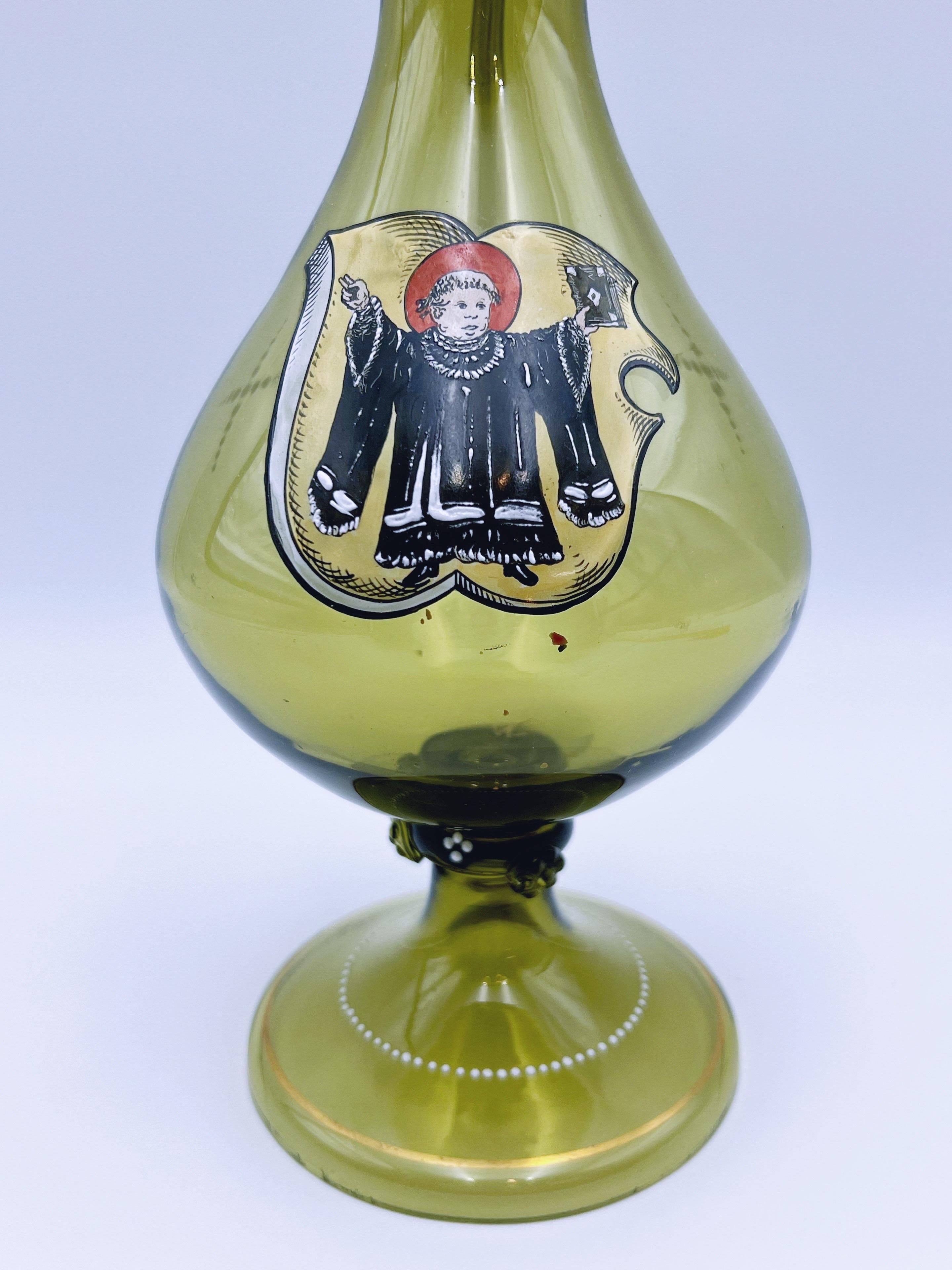 Antique Enamelled Oliver Green Glass Jug, Bohemia, circa 1880/90, hand-painted In Good Condition For Sale In Skien, NO