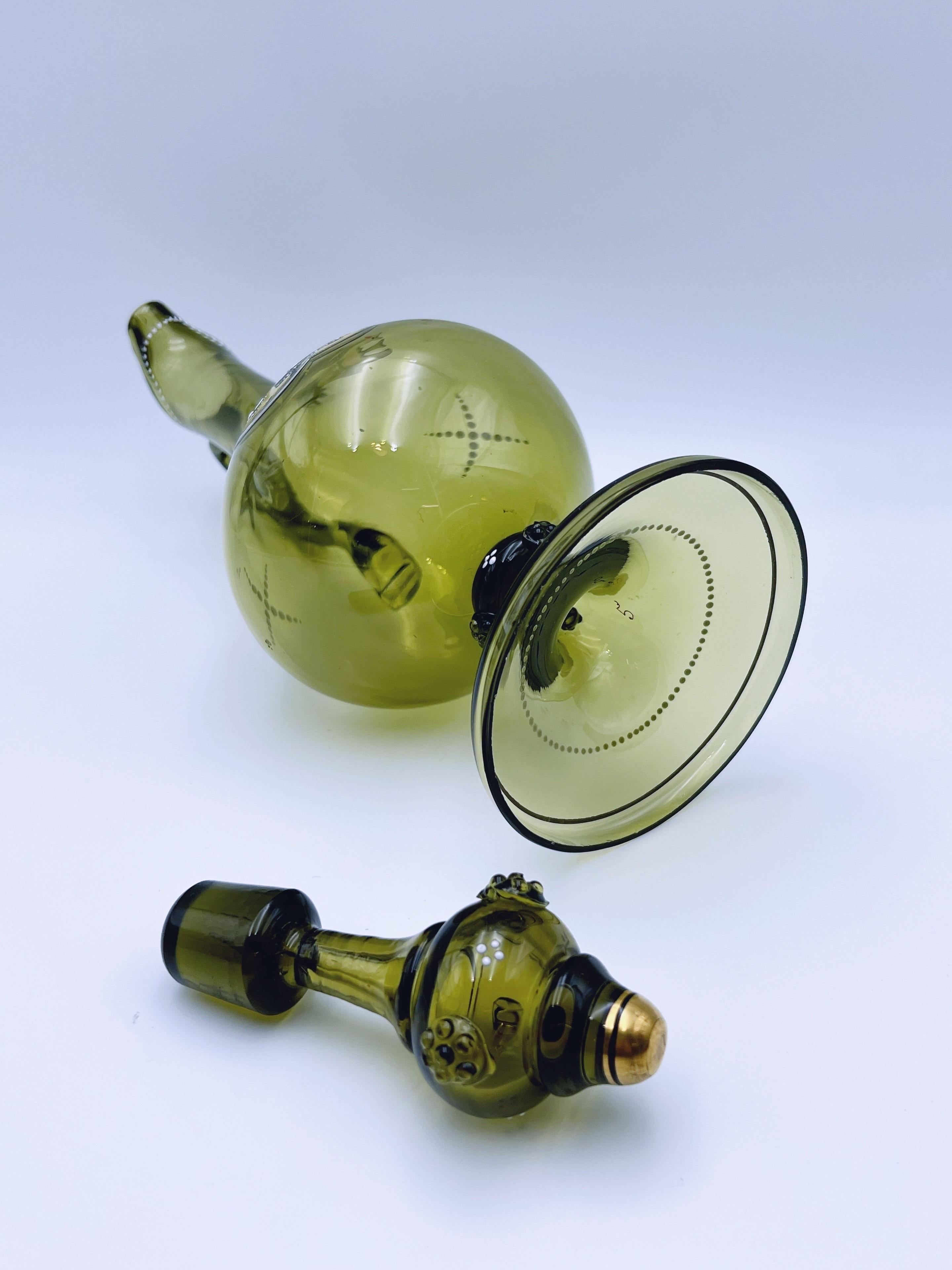Antique Enamelled Oliver Green Glass Jug, Bohemia, circa 1880/90, hand-painted For Sale 1