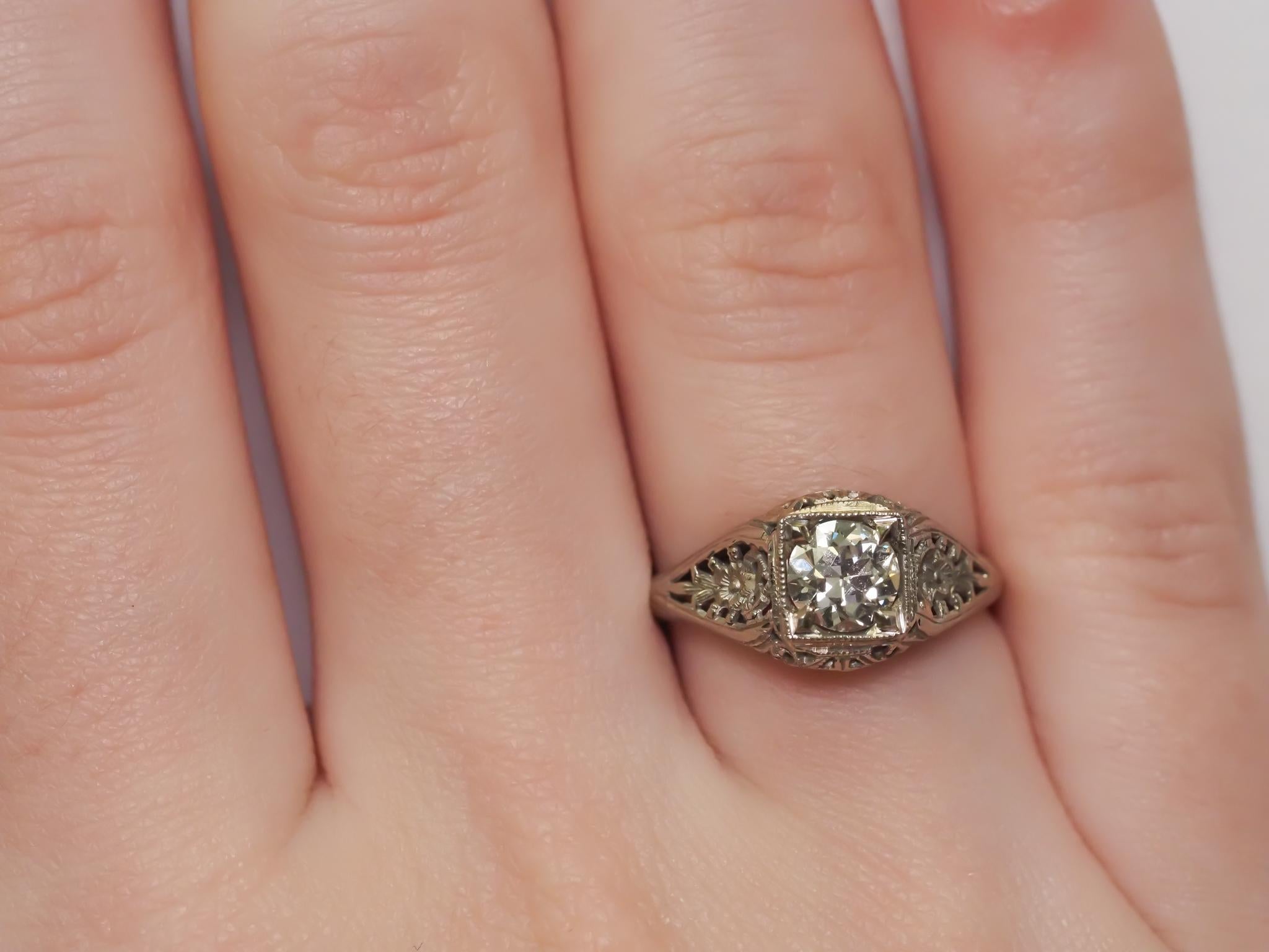 Antique Engagement Ring in 18K White Gold with .70ct Old European Cut Diamond In Good Condition For Sale In Hicksville, NY