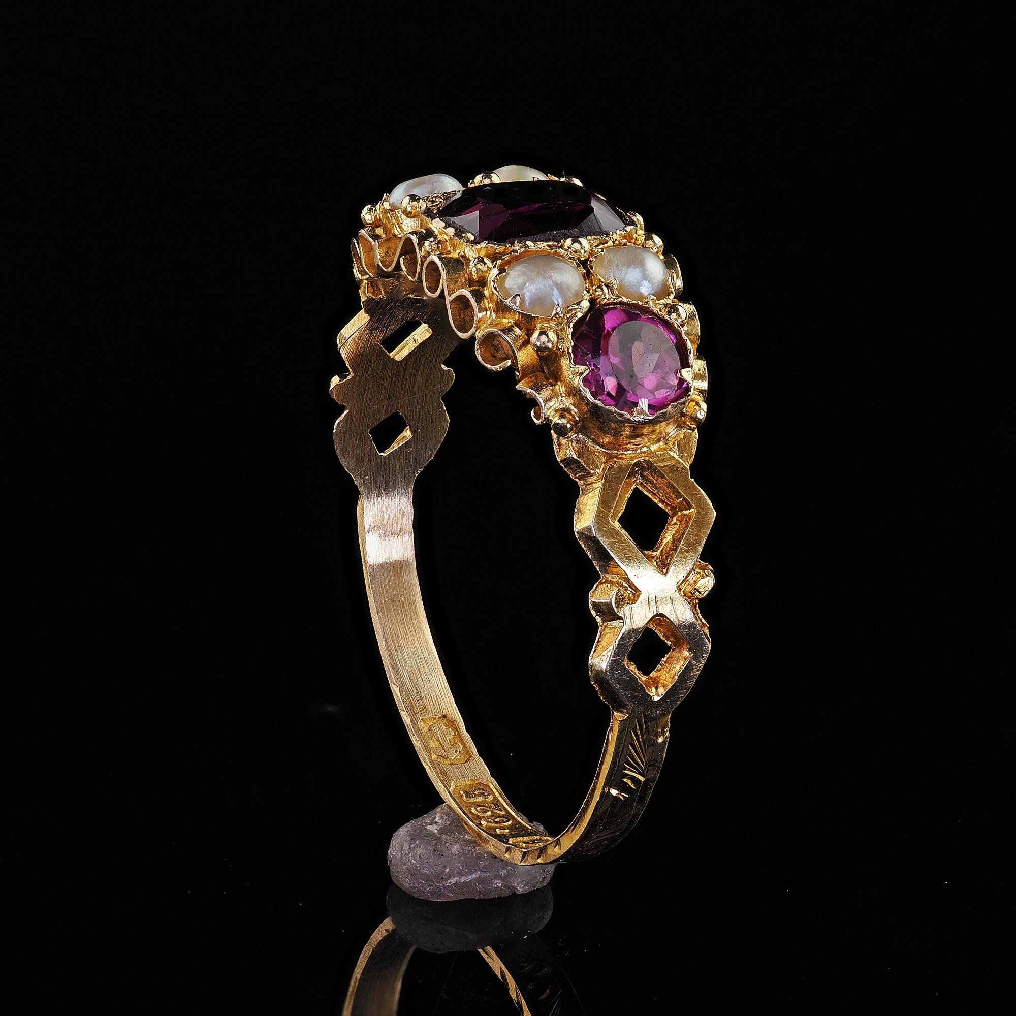 Antique English 15K Yellow Gold Rhodolite Garnet and Pearl Ring For Sale 4