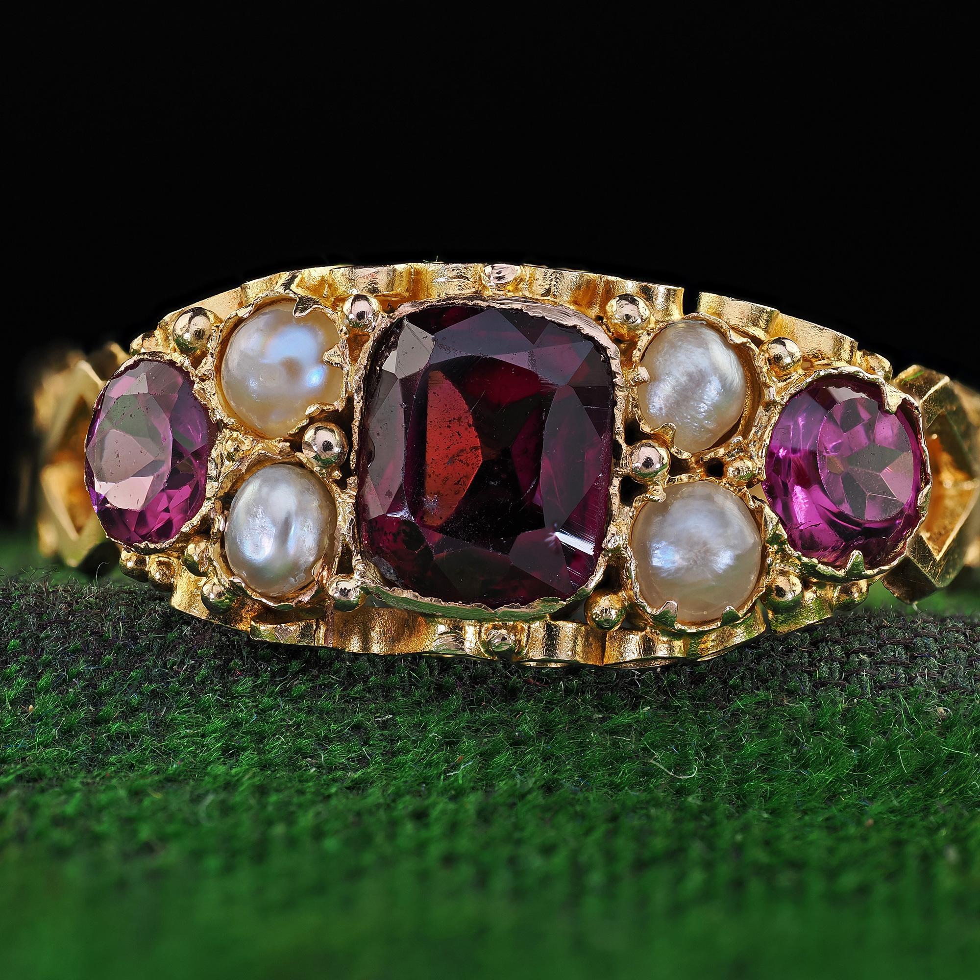 Women's Antique English 15K Yellow Gold Rhodolite Garnet and Pearl Ring For Sale