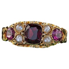 Antique English 15K Yellow Gold Rhodolite Garnet and Pearl Ring