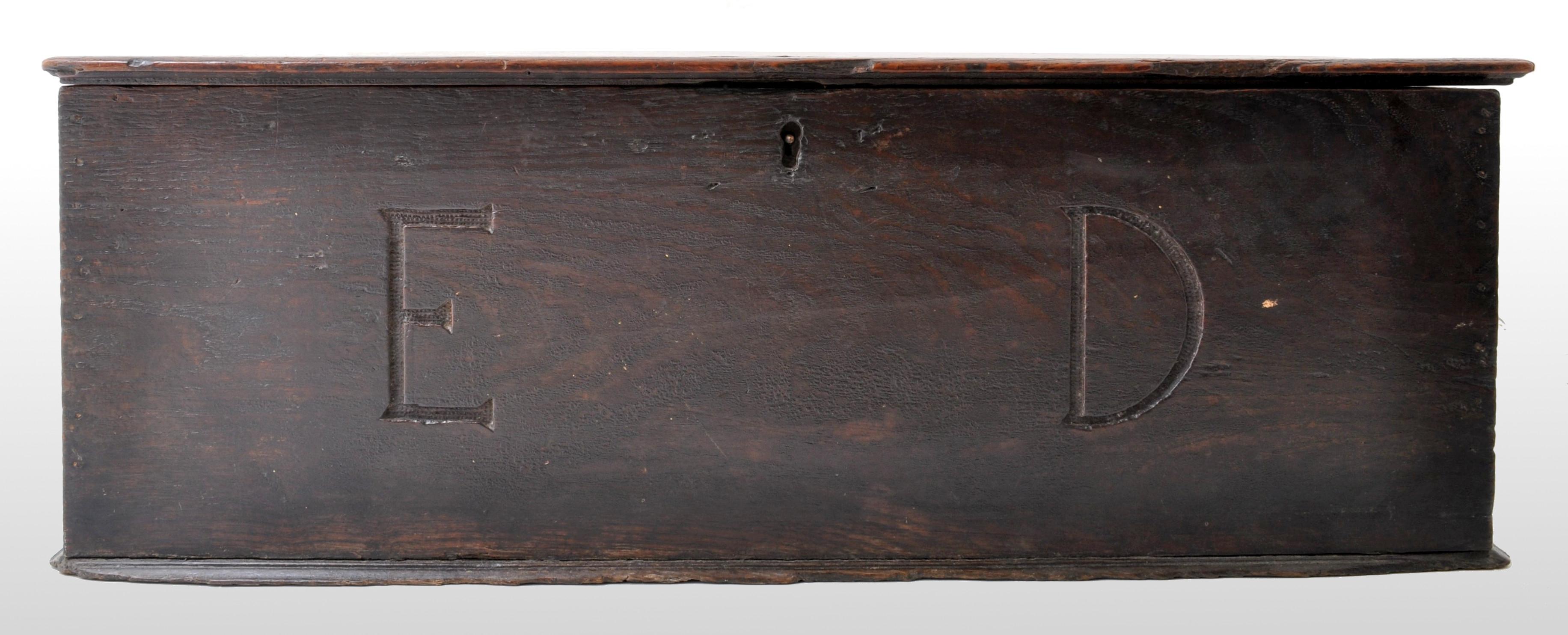 Antique Charles II Oak Bible nox, circa 1680. The box of simple construction with a hinged lid and initials 