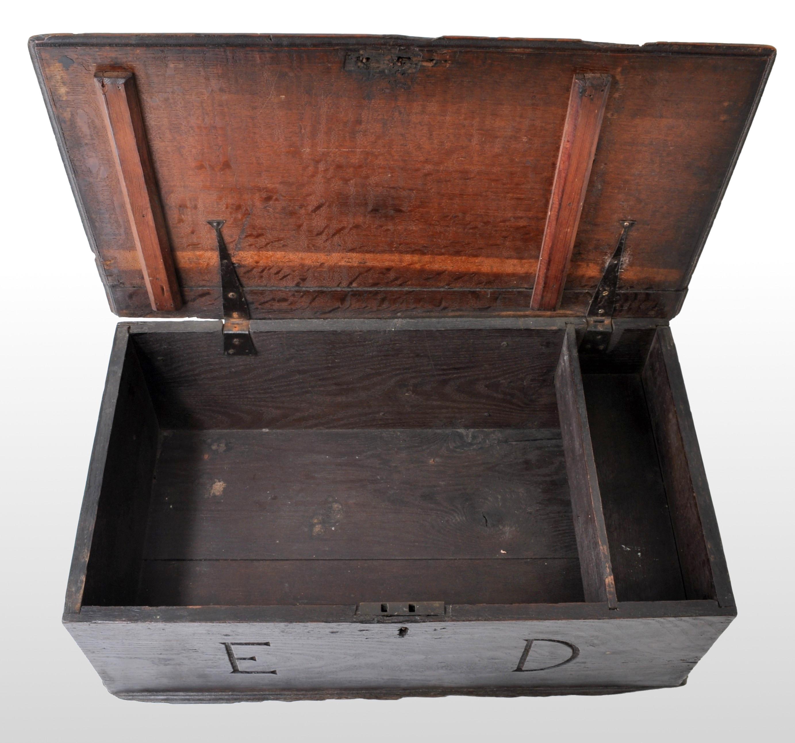 Antique English 17th century Charles II Oak Bible Box, circa 1680 2