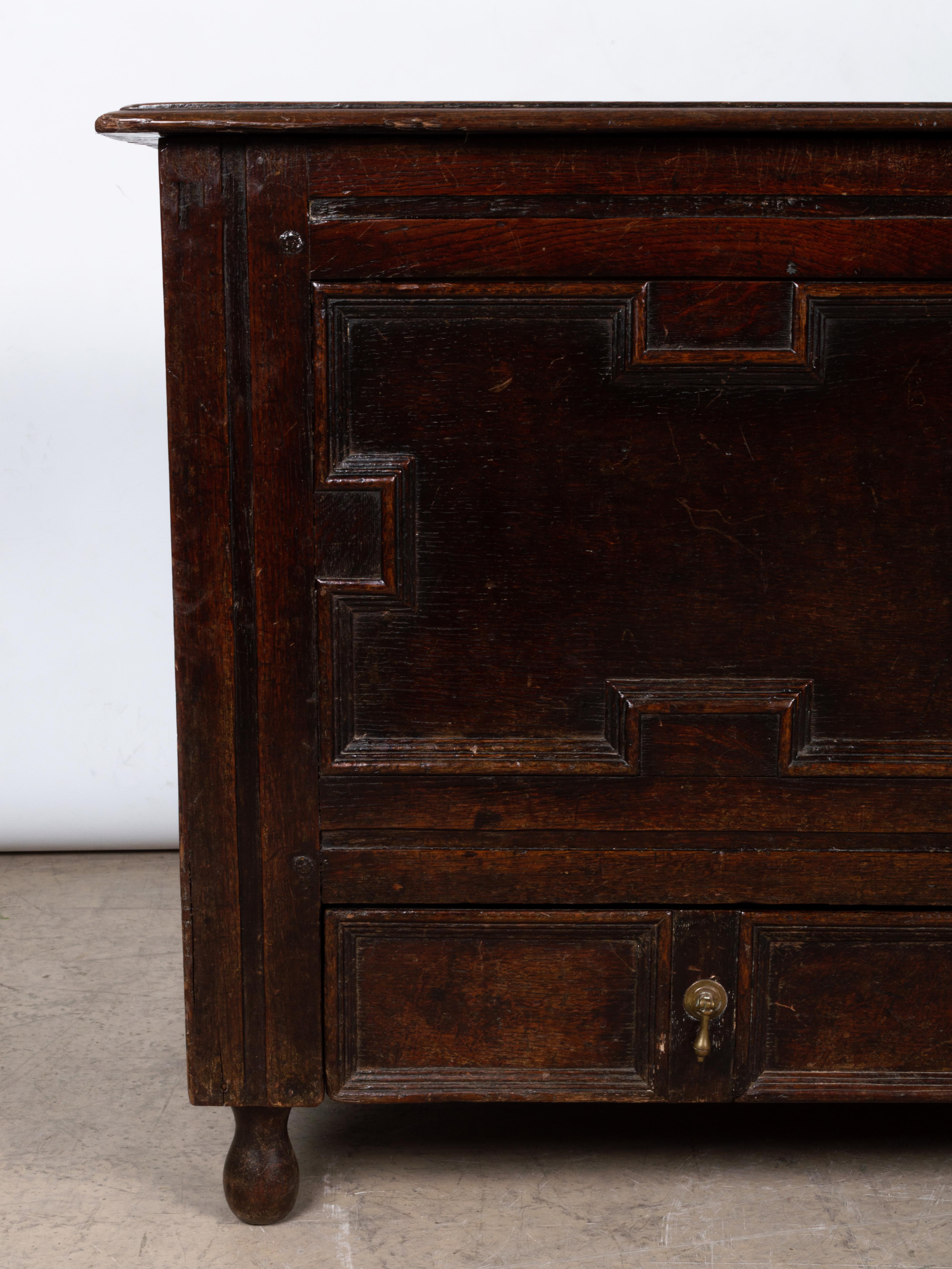 Antique English 17th Century Jacobean Oak Mule Chest Blank Chest Trunk, C.1660 For Sale 4