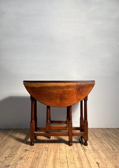 Antique English 18th/19th Century Gateleg Table