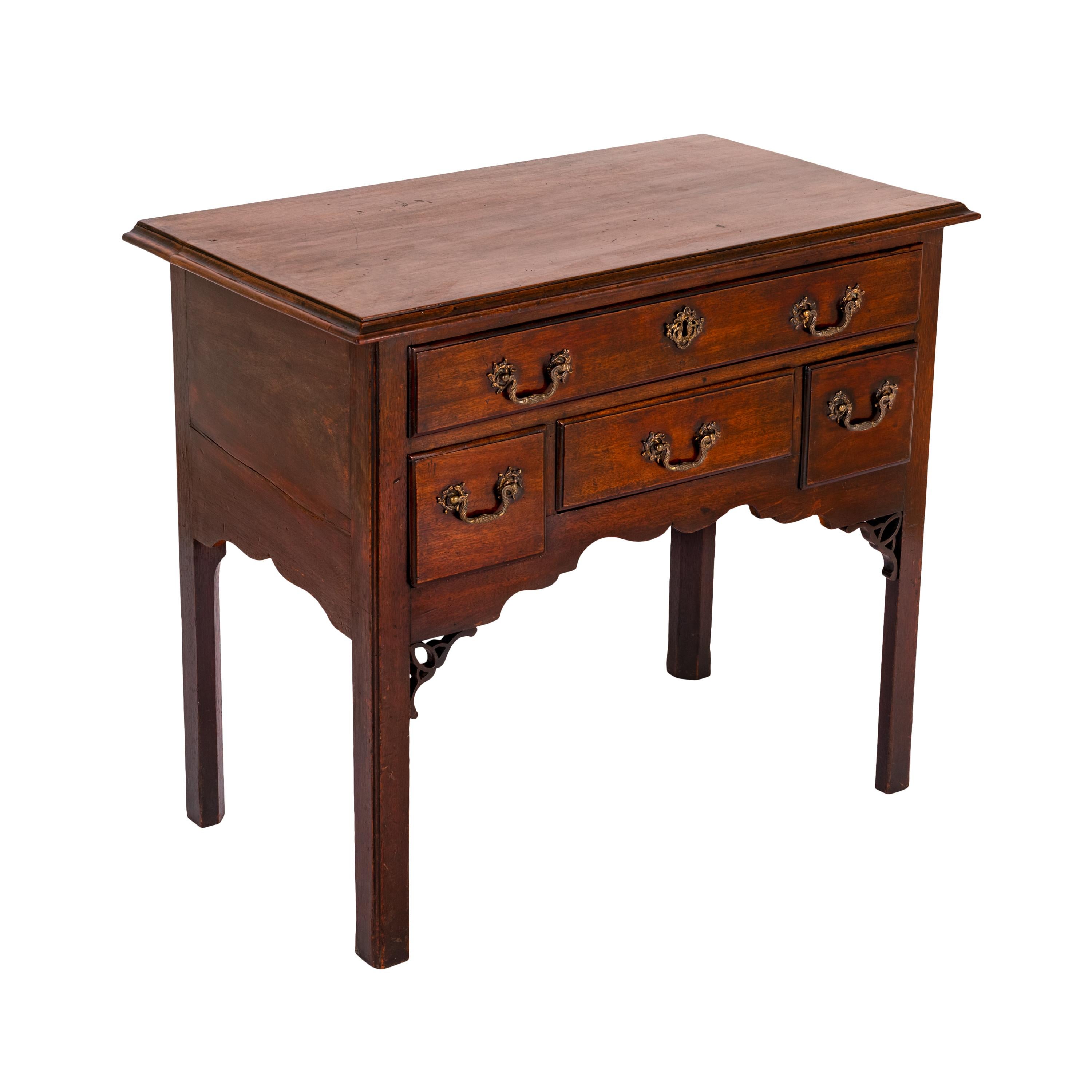 Antique English 18th C Georgian Mahogany Chippendale Lowboy Side Table 1750 In Good Condition For Sale In Portland, OR