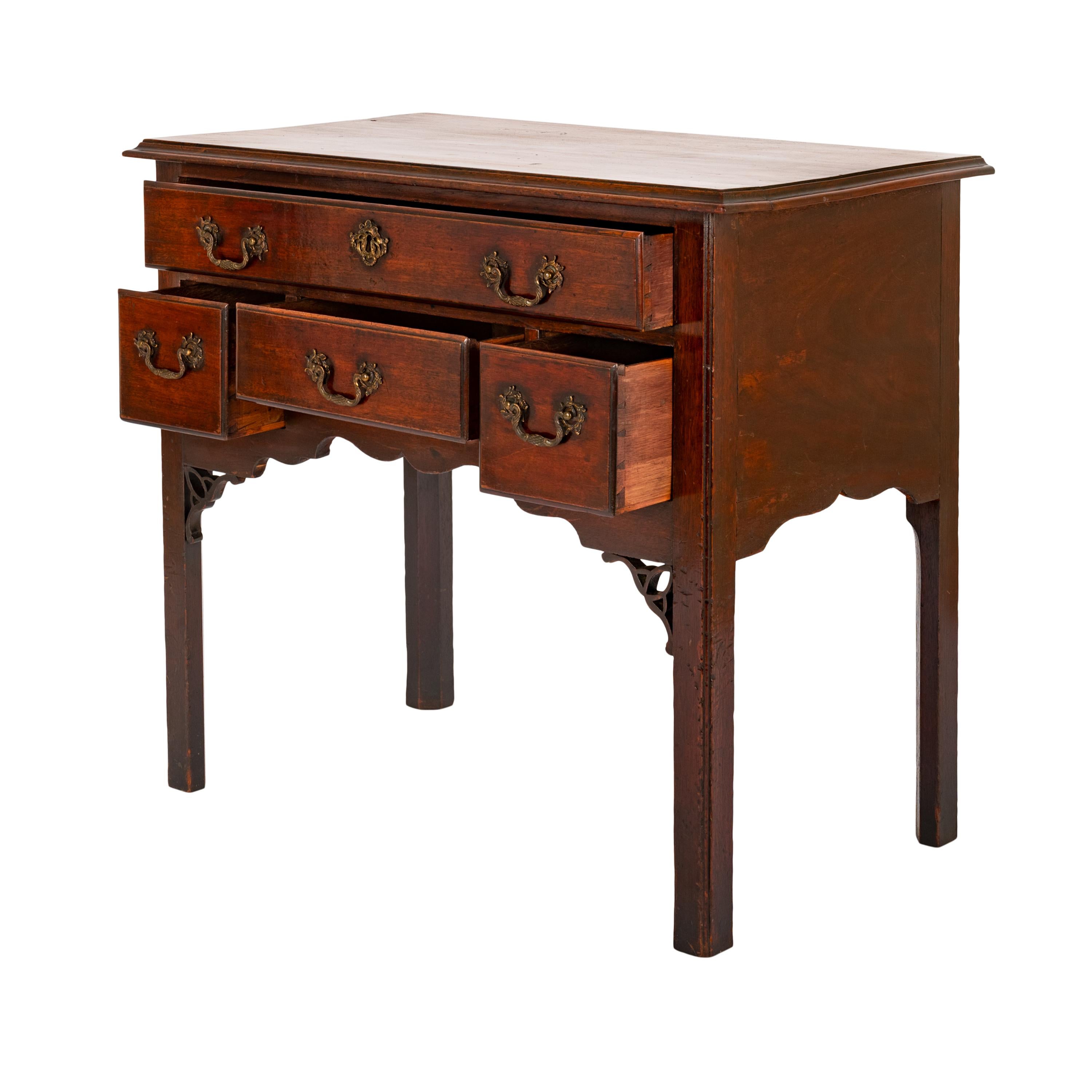 Antique English 18th C Georgian Mahogany Chippendale Lowboy Side Table 1750 For Sale 1