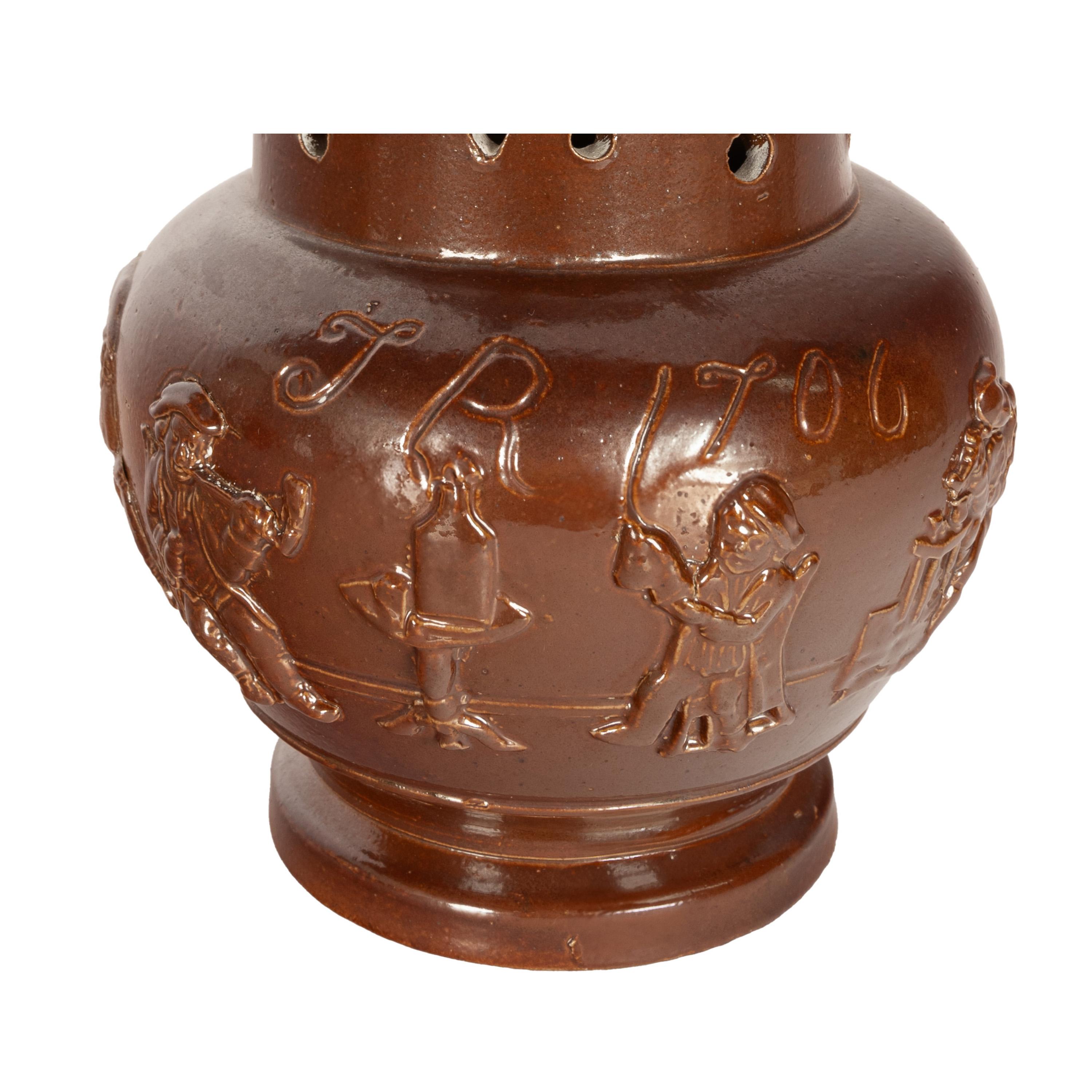 Antike englische 18. Jahrhundert Englisch braun Steinzeug Puzzle Krug Nottingham 1706 im Angebot 2